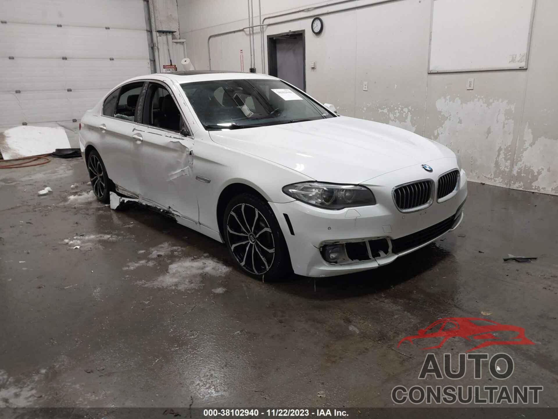 BMW 5 SERIES 2016 - WBAFV3C59GD687631