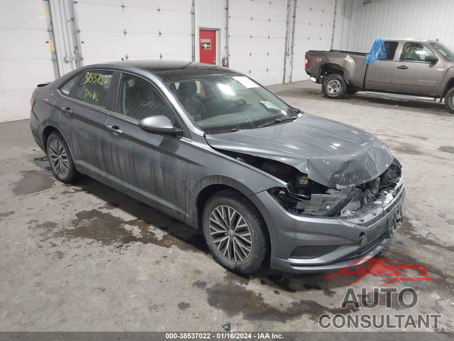 VOLKSWAGEN JETTA 2019 - 3VWC57BU3KM075618