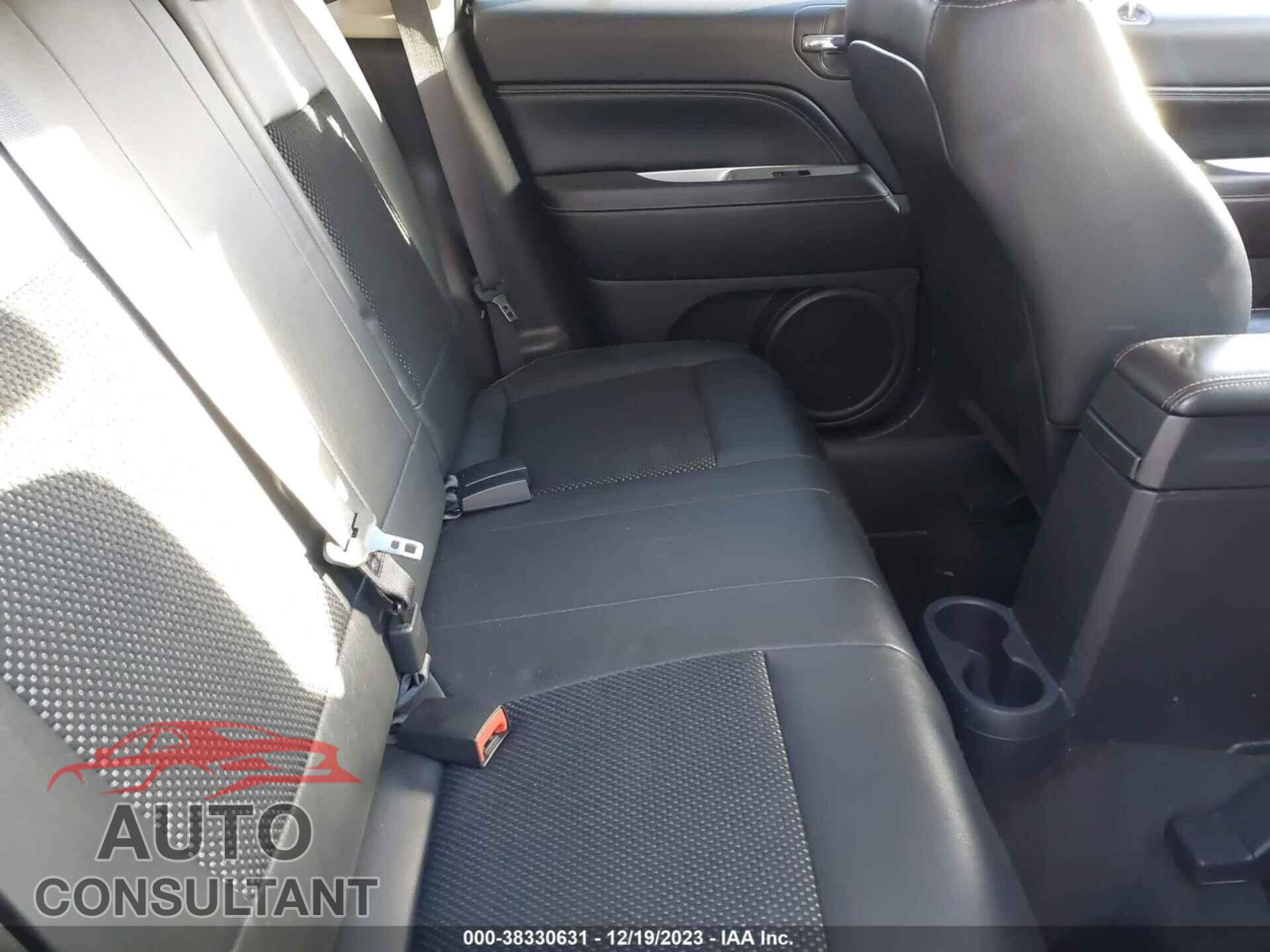 JEEP COMPASS 2017 - 1C4NJDEB8HD144551