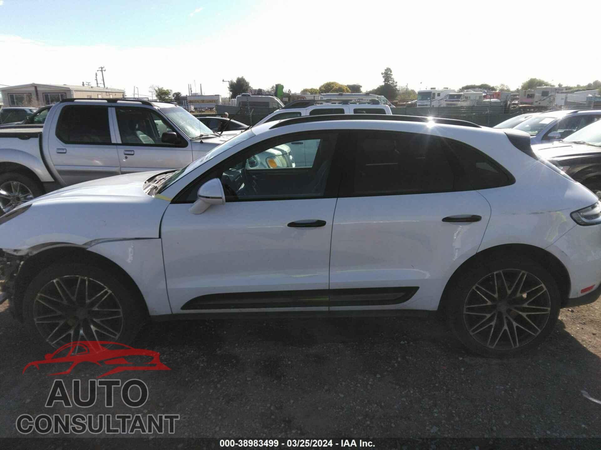 PORSCHE MACAN 2022 - WP1AA2A58NLB10337