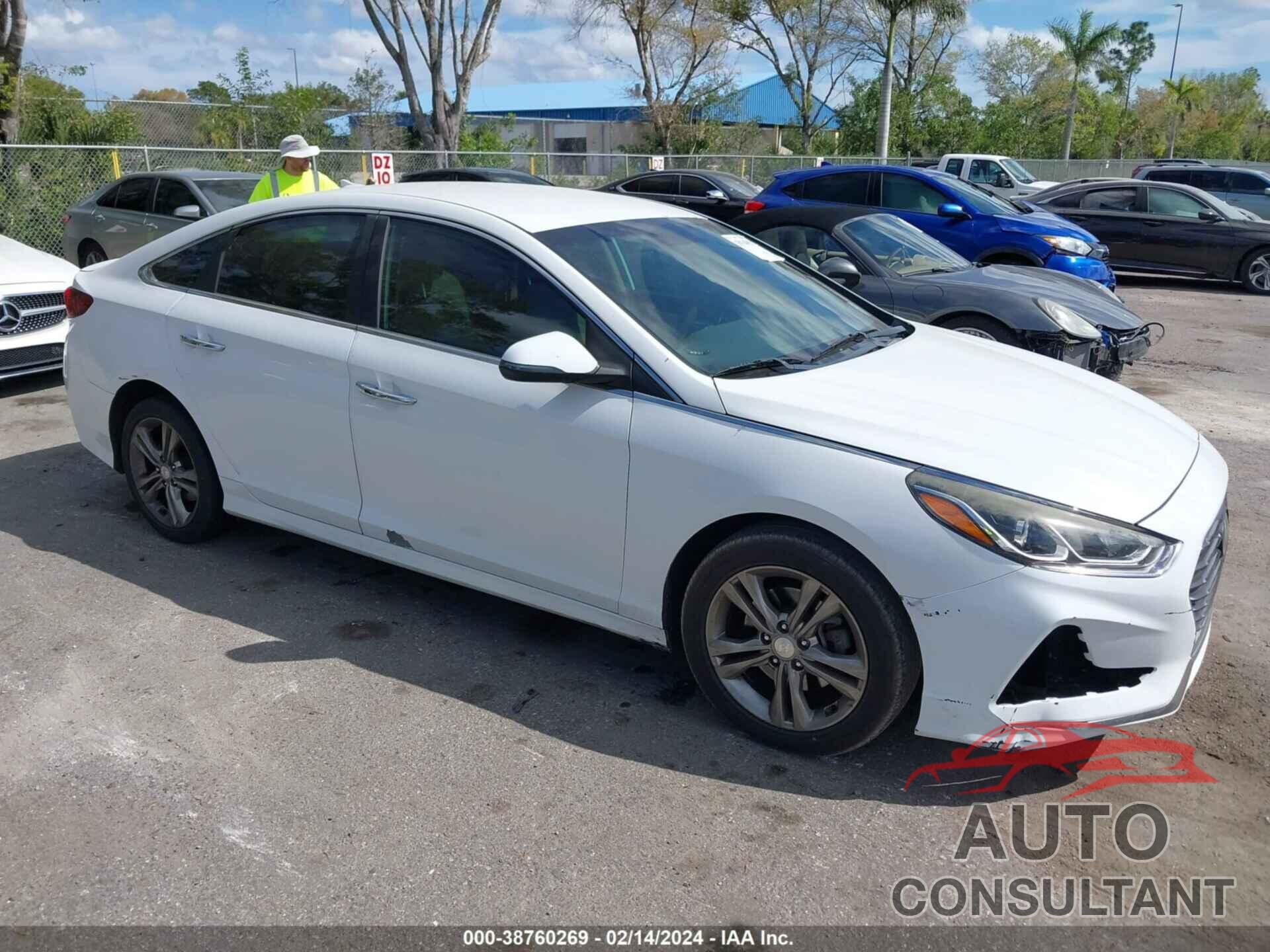 HYUNDAI SONATA 2018 - 5NPE34AF4JH639820