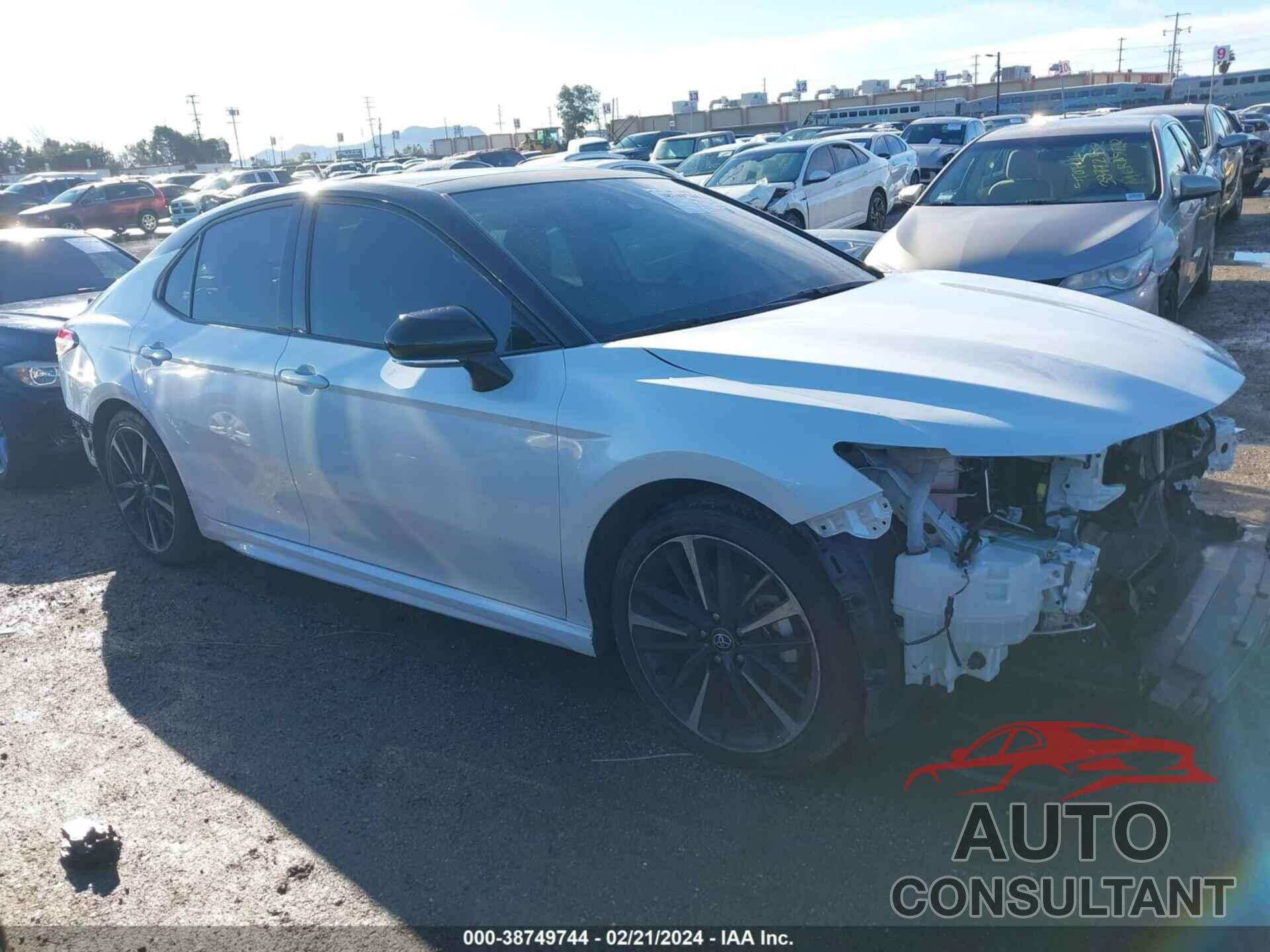 TOYOTA CAMRY 2020 - 4T1K61AKXLU337846