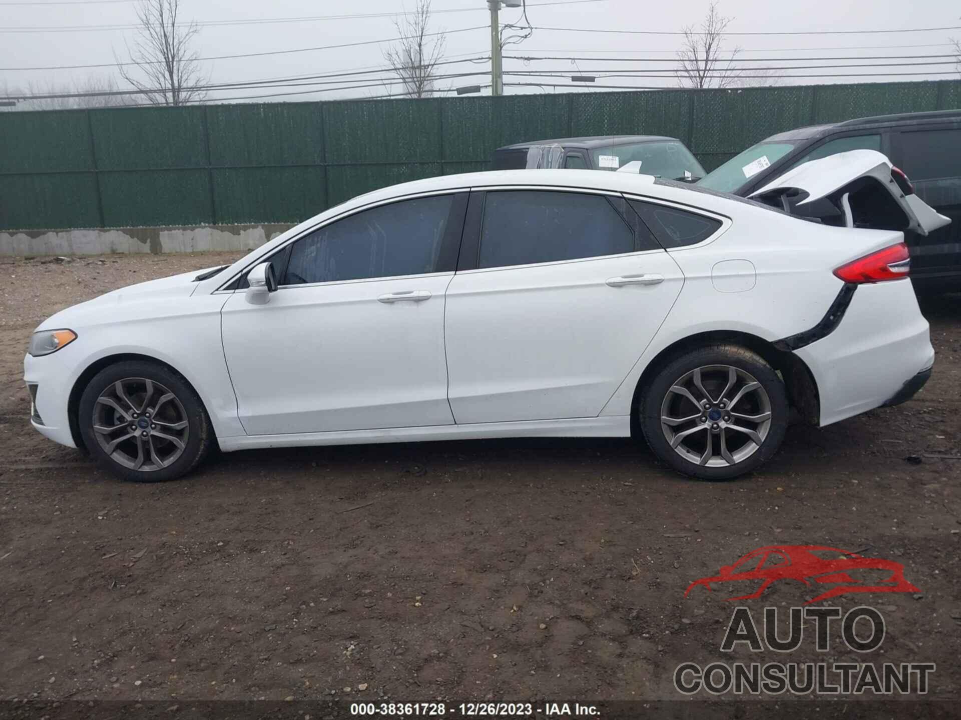 FORD FUSION 2019 - 3FA6P0CD6KR271285