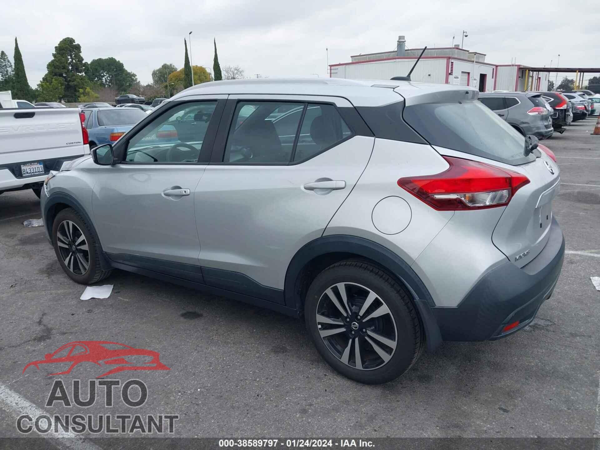 NISSAN KICKS 2019 - 3N1CP5CU3KL509769