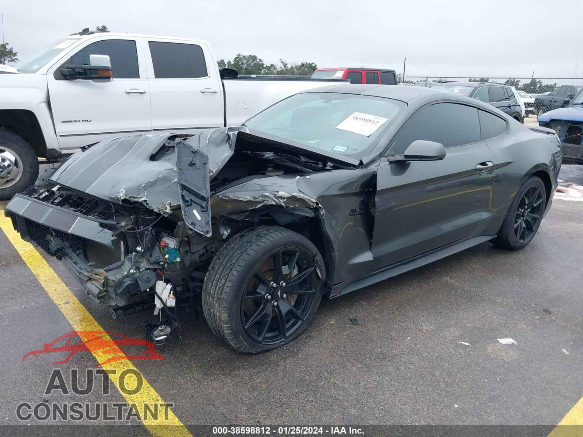FORD MUSTANG 2017 - 1FA6P8CFXH5272077
