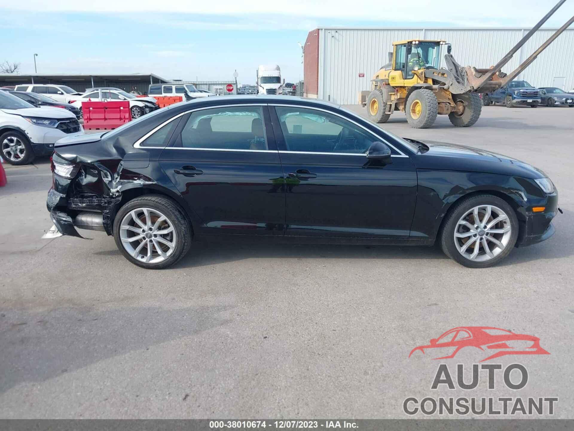 AUDI A4 2019 - WAUGMAF47KA037320