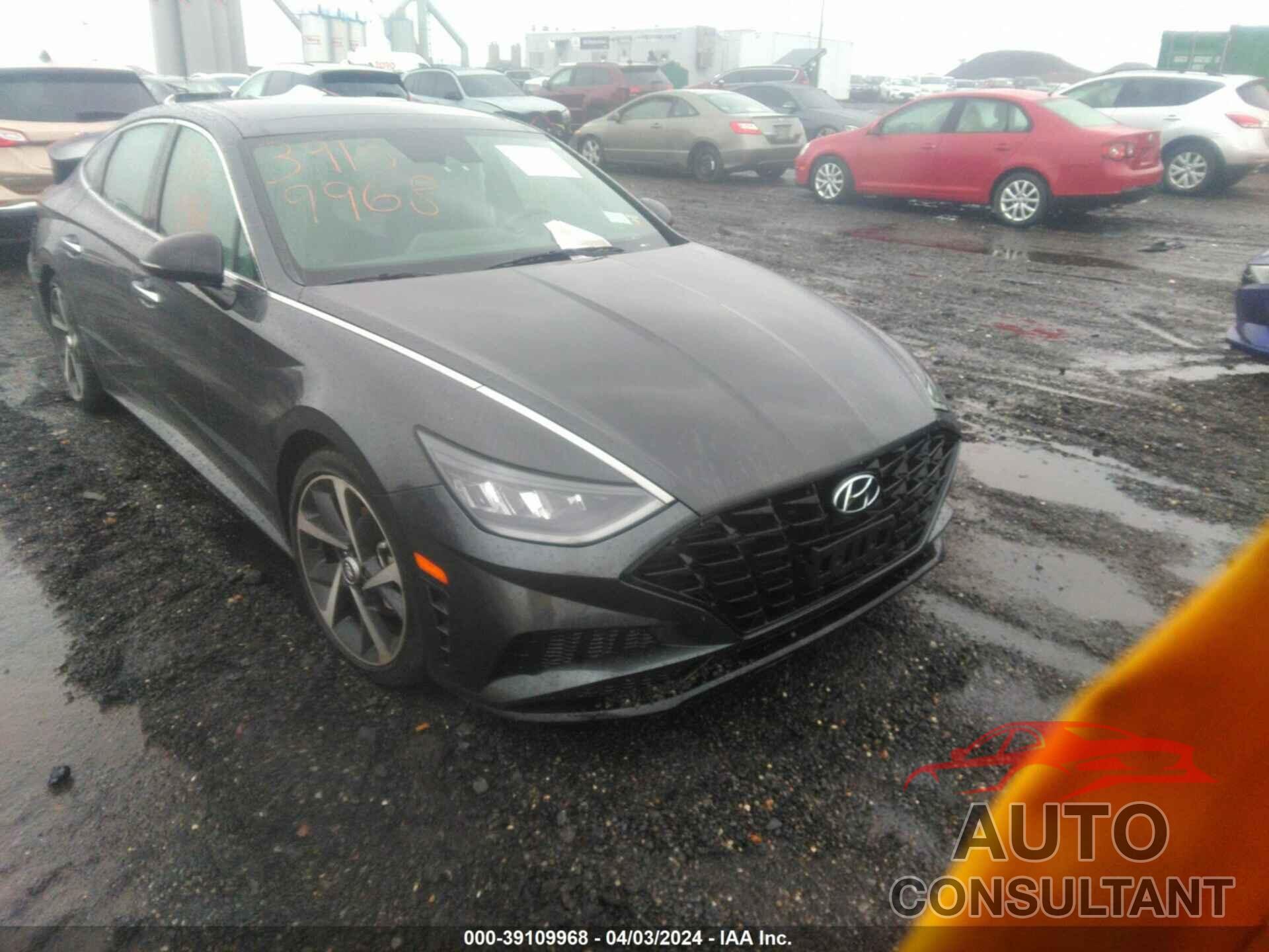HYUNDAI SONATA 2022 - 5NPEJ4J21NH136979