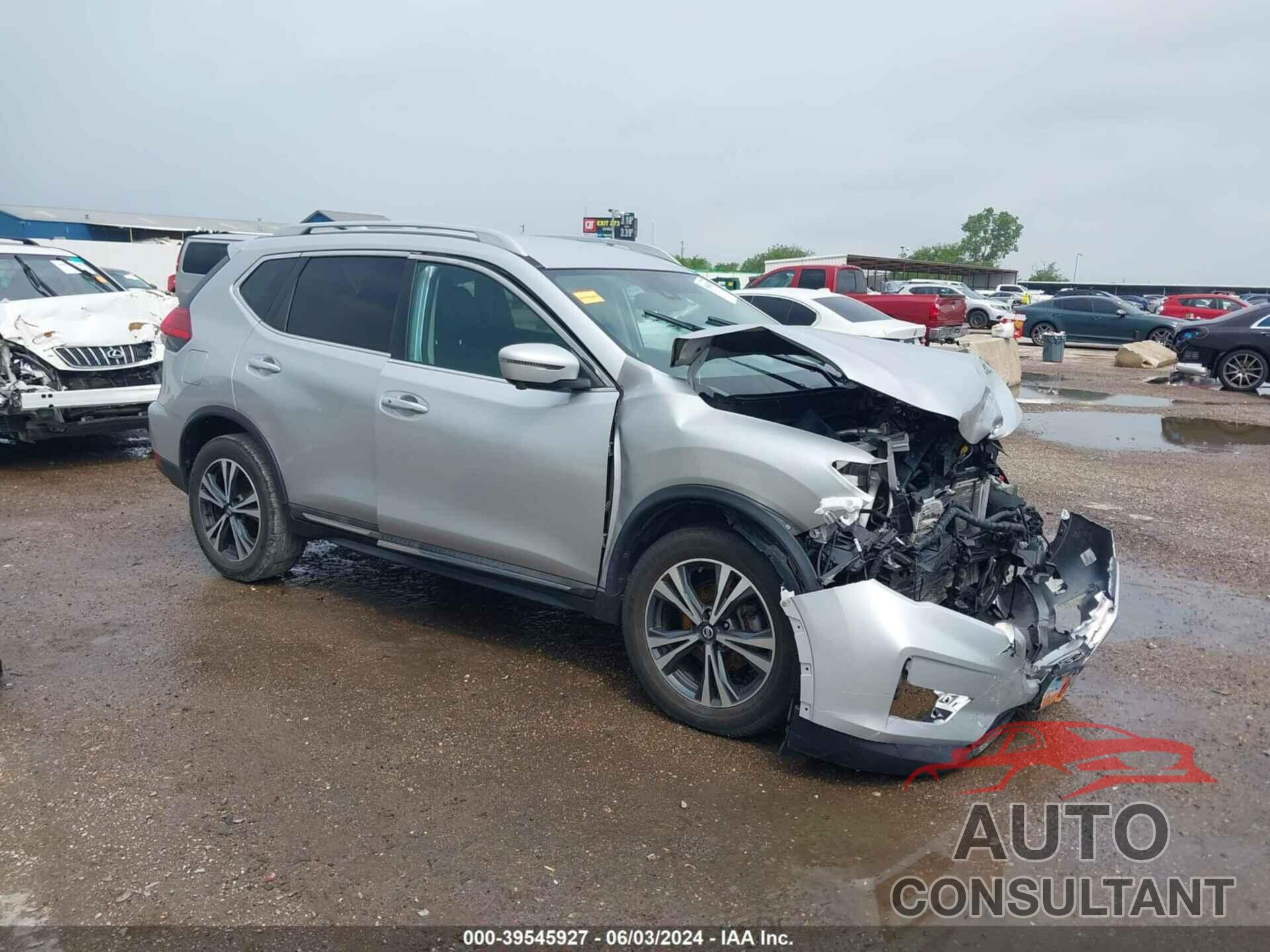 NISSAN ROGUE 2017 - 5N1AT2MV7HC832664