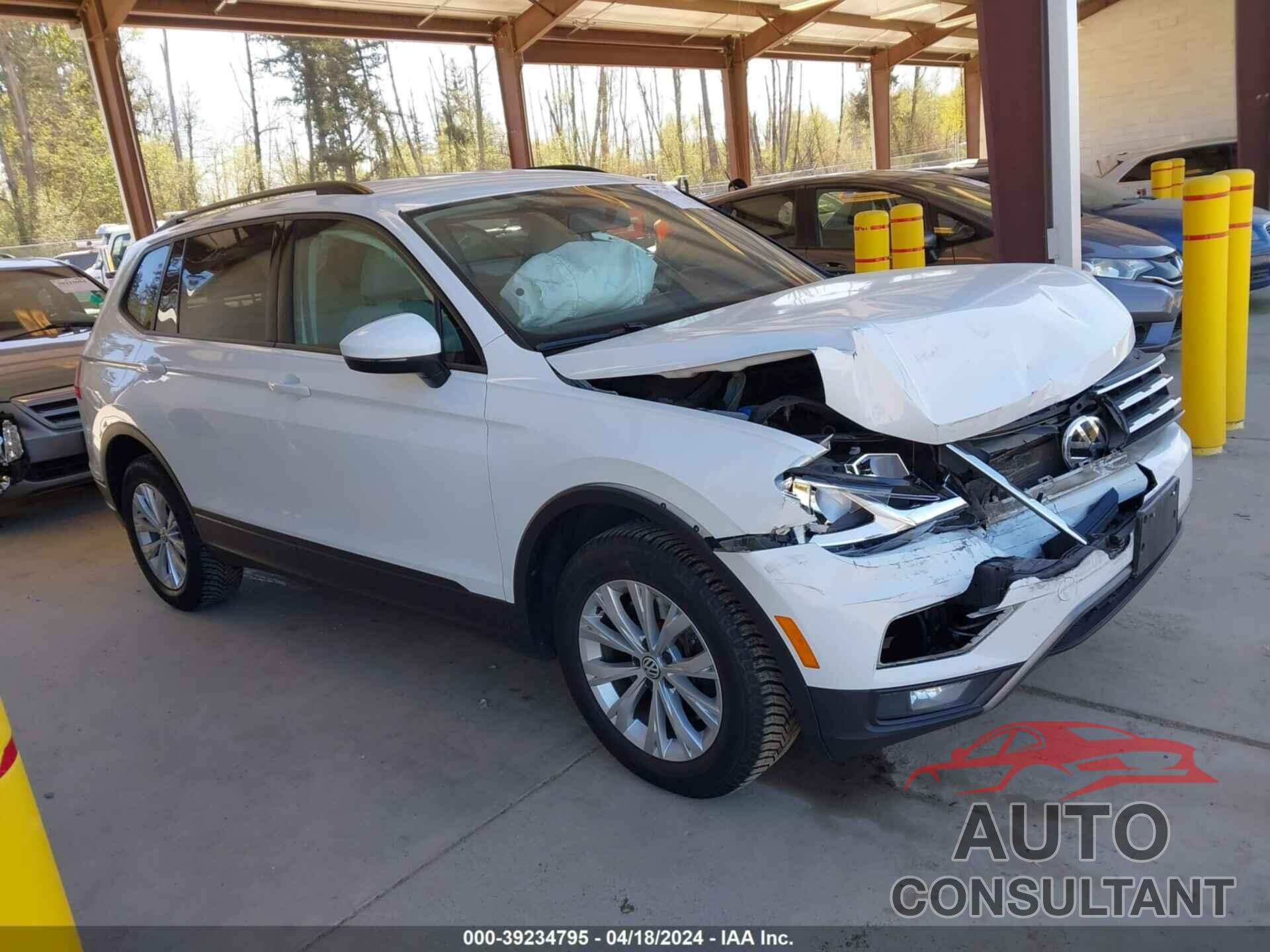 VOLKSWAGEN TIGUAN 2018 - 3VV0B7AX8JM017207