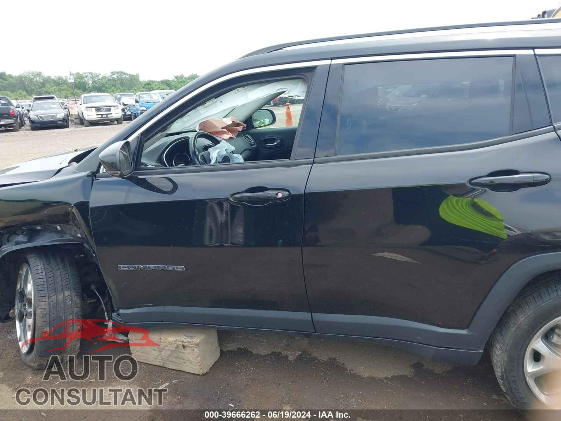JEEP COMPASS 2019 - 3C4NJDCB3KT679372