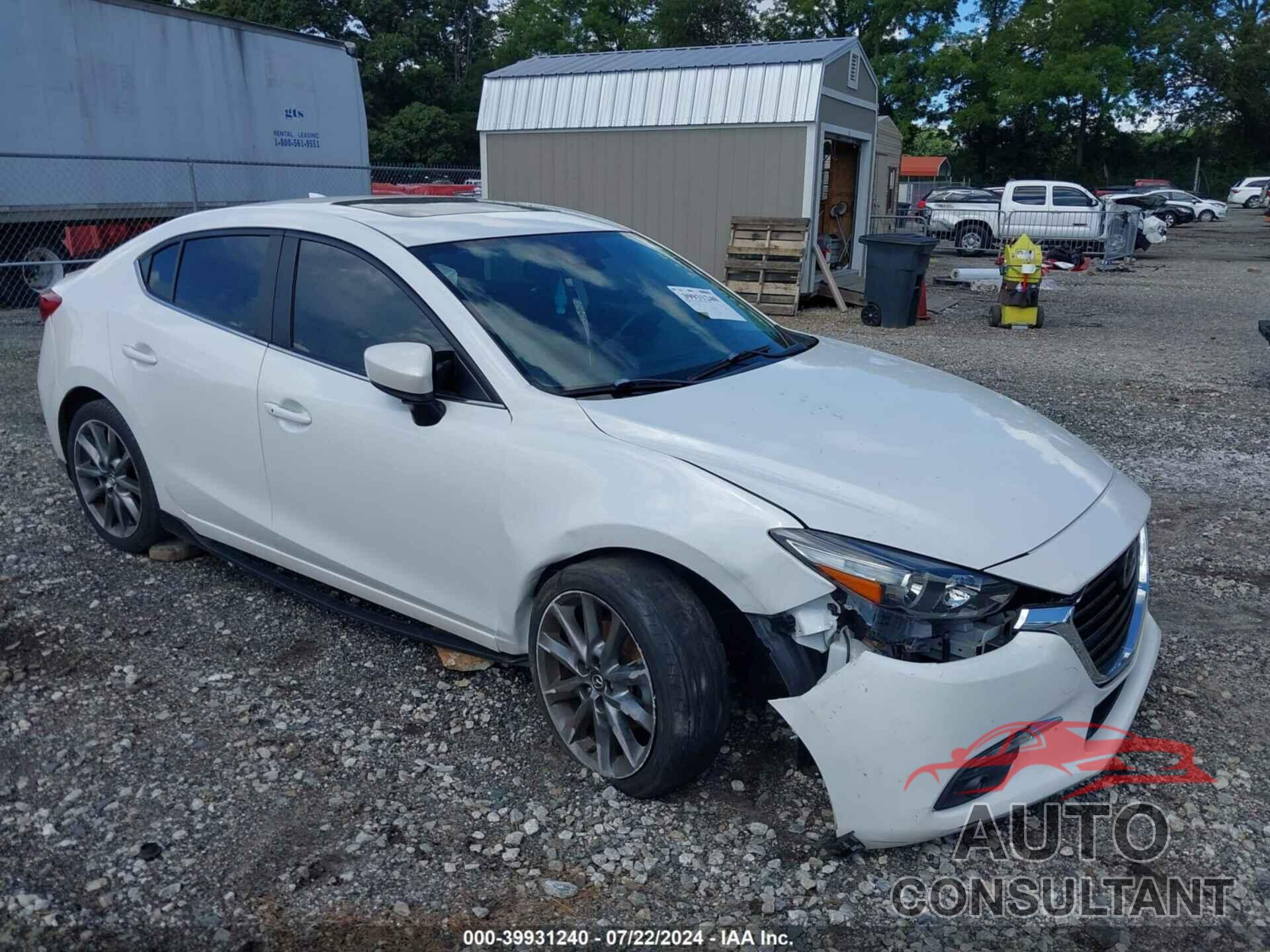 MAZDA MAZDA3 2018 - 3MZBN1W31JM193742