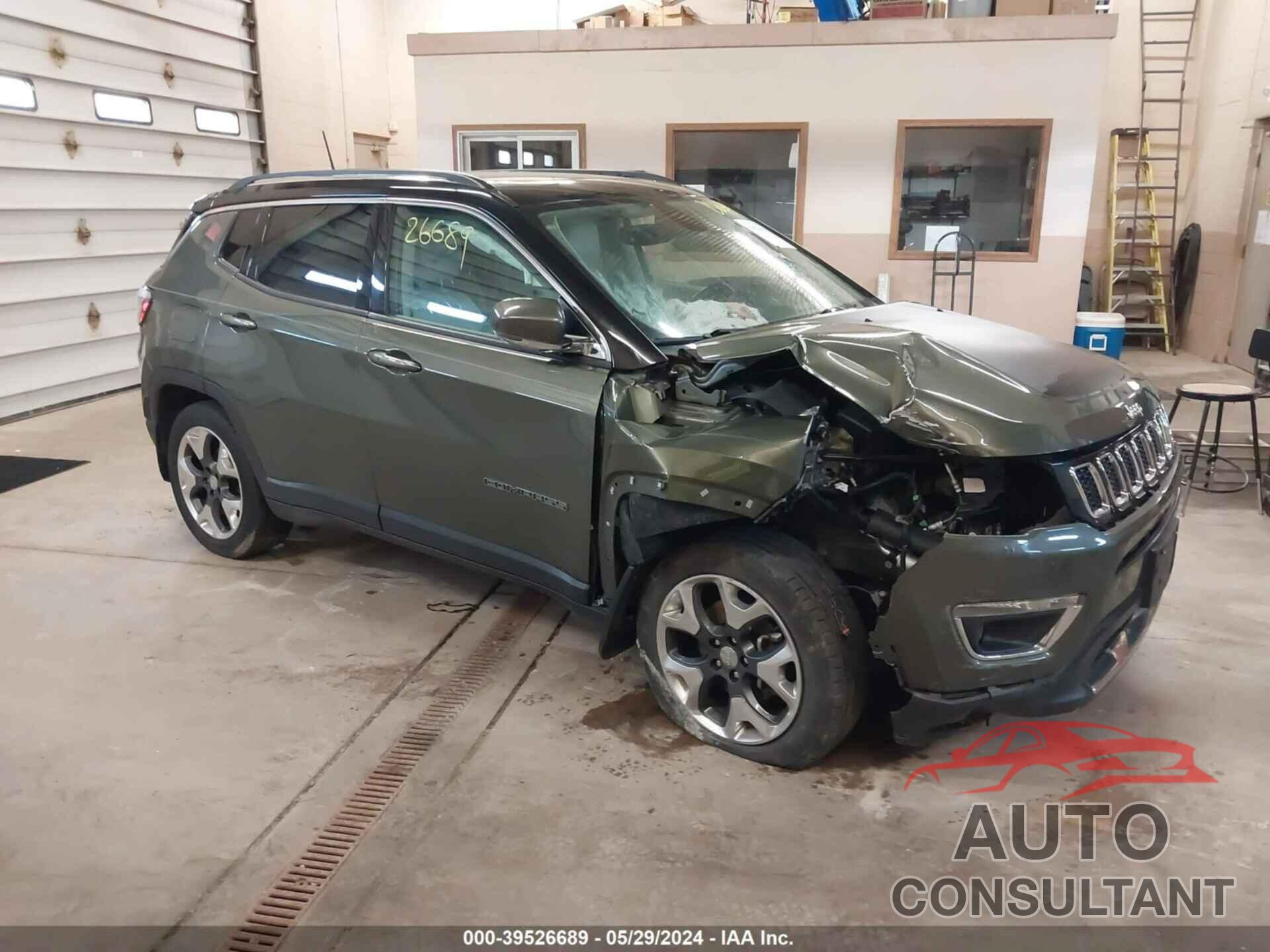 JEEP COMPASS 2018 - 3C4NJDCB2JT113217