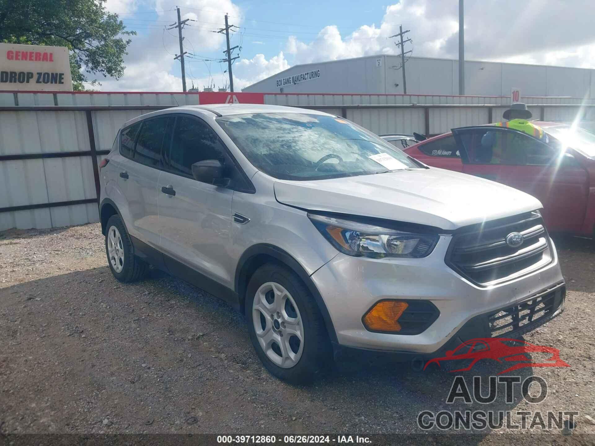 FORD ESCAPE 2019 - 1FMCU0F79KUB01339