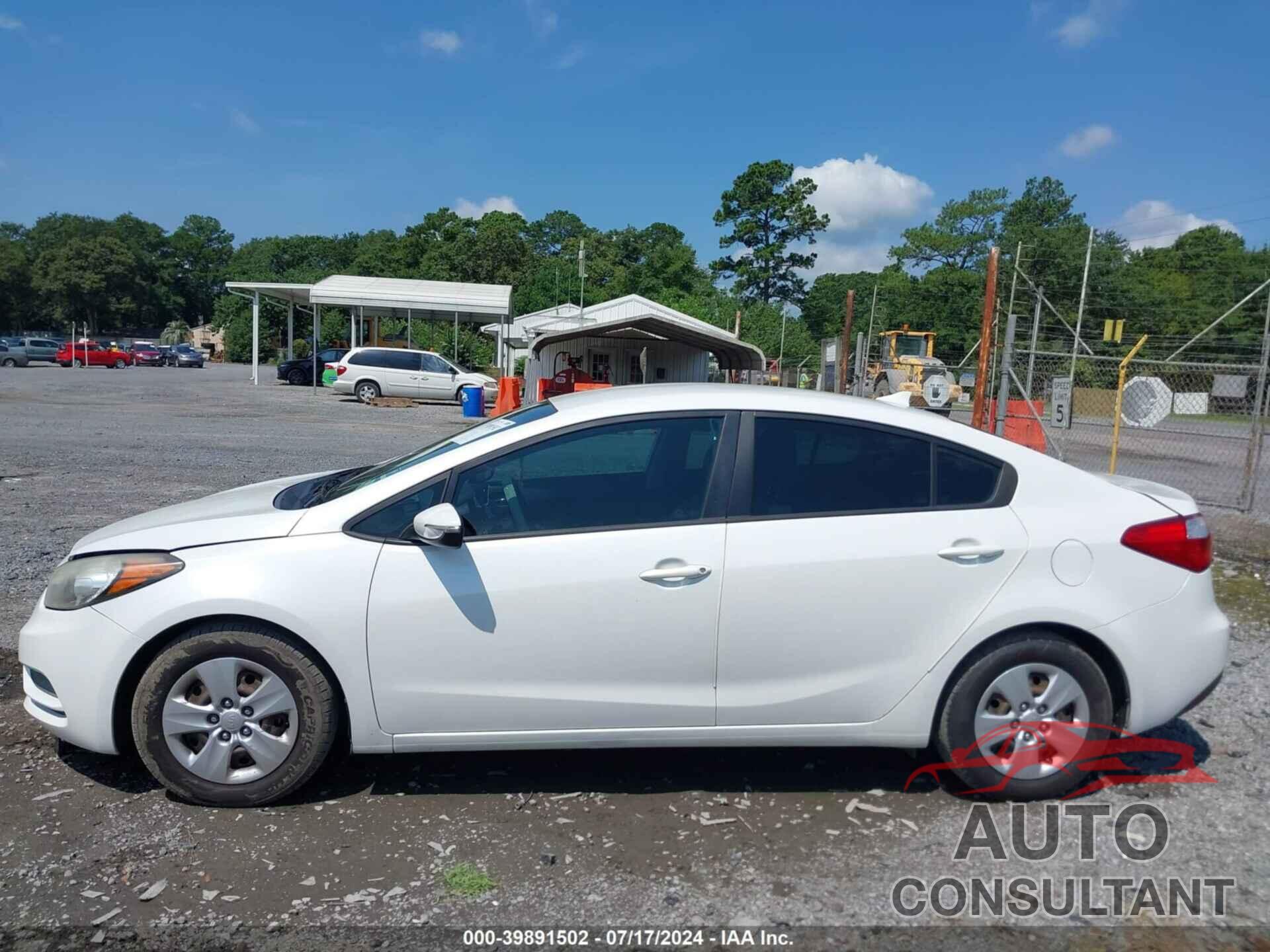 KIA FORTE 2016 - KNAFX4A69G5553319