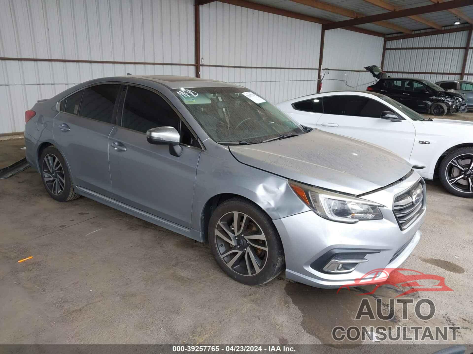 SUBARU LEGACY 2019 - 4S3BNAS62K3022861