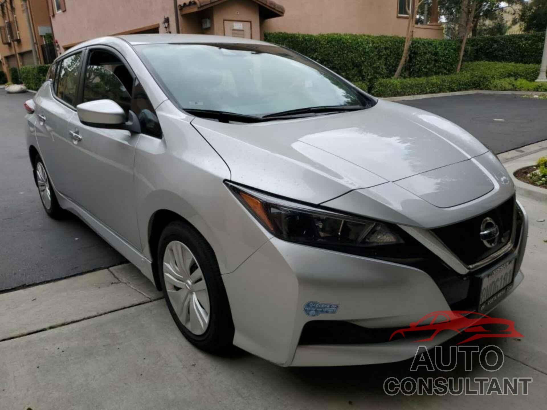 NISSAN LEAF 2021 - 1N4AZ1BV5MC552435