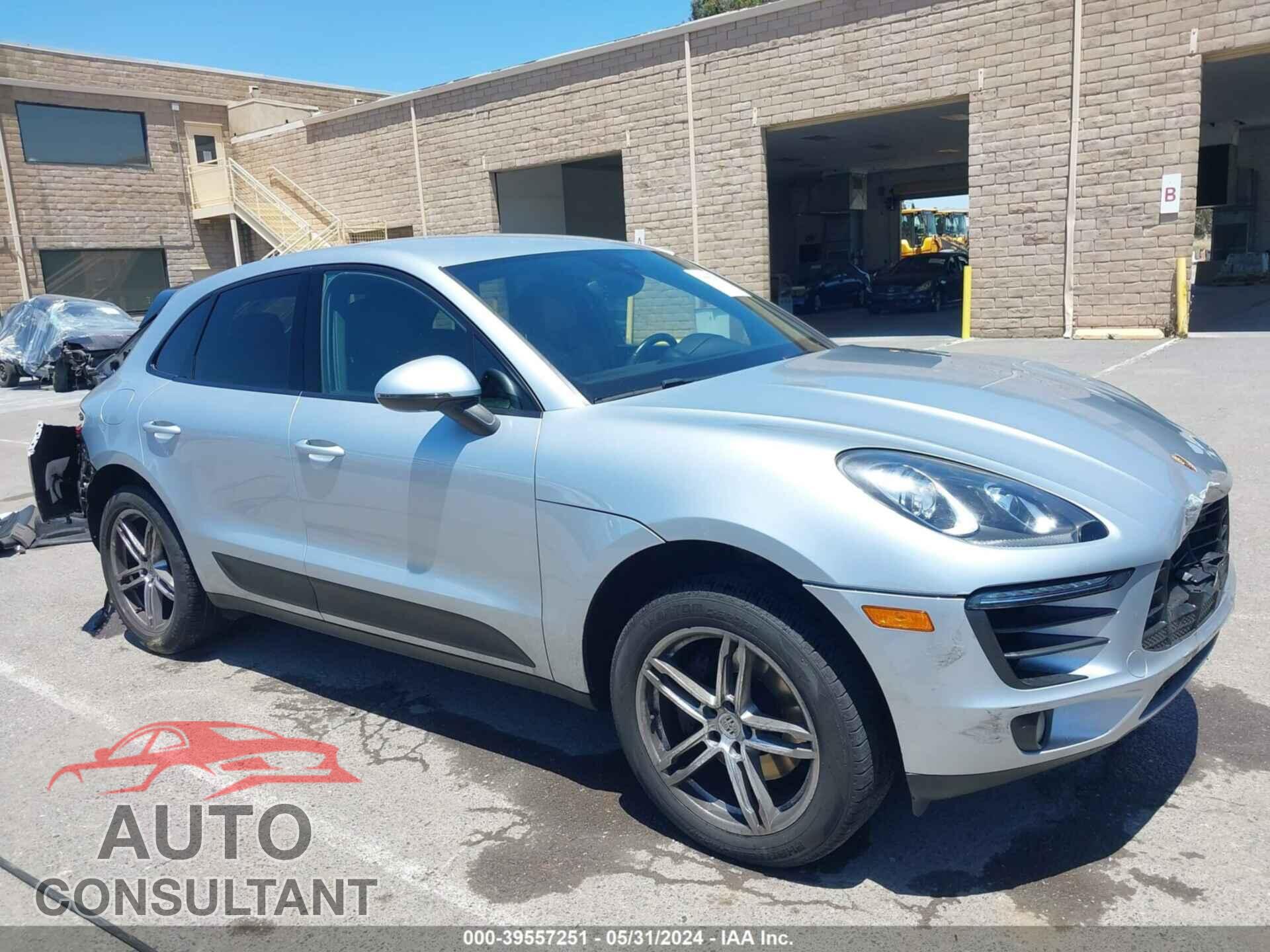 PORSCHE MACAN 2017 - WP1AA2A57HLB05165