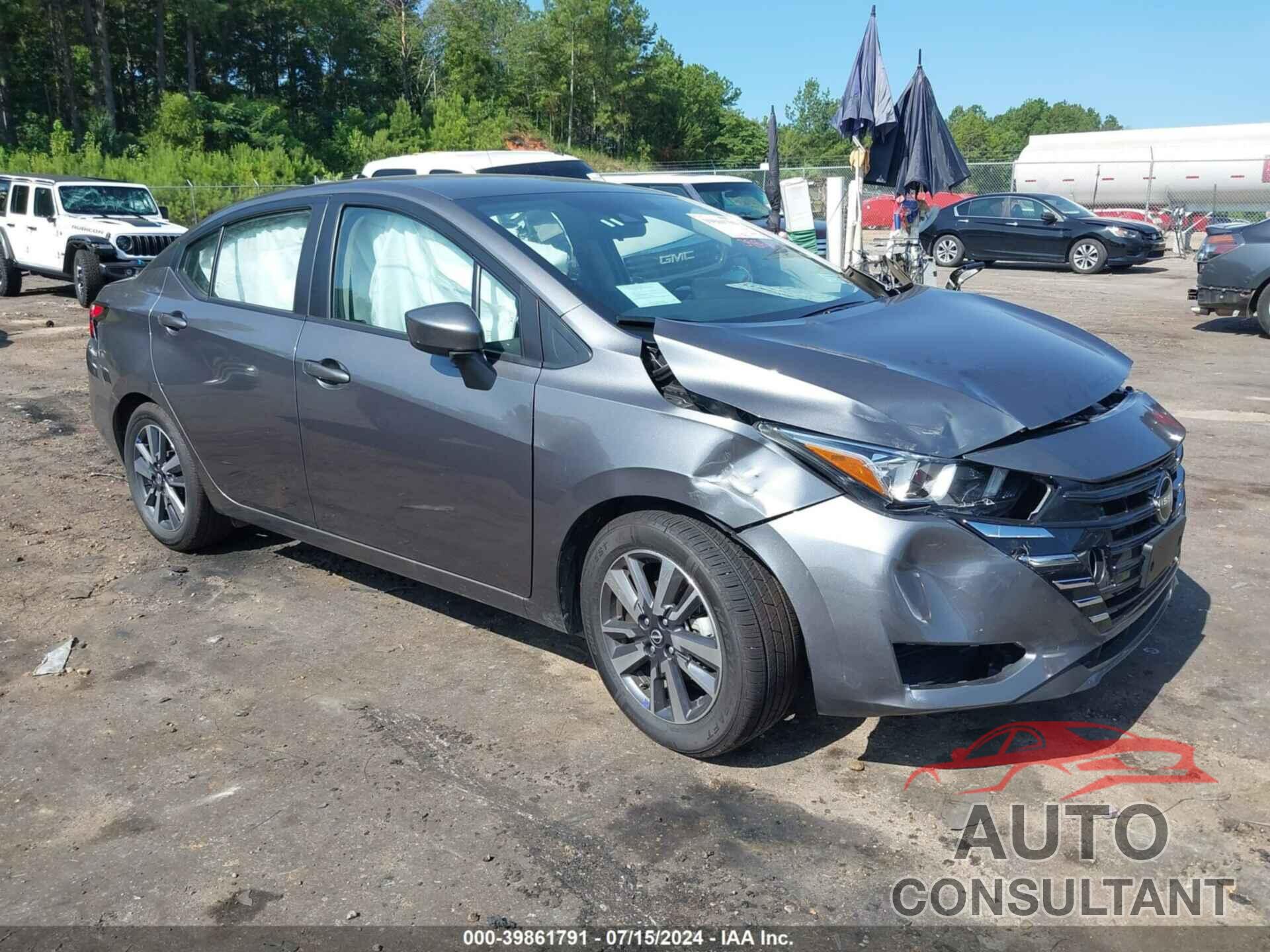 NISSAN VERSA 2023 - 3N1CN8EV1PL861401