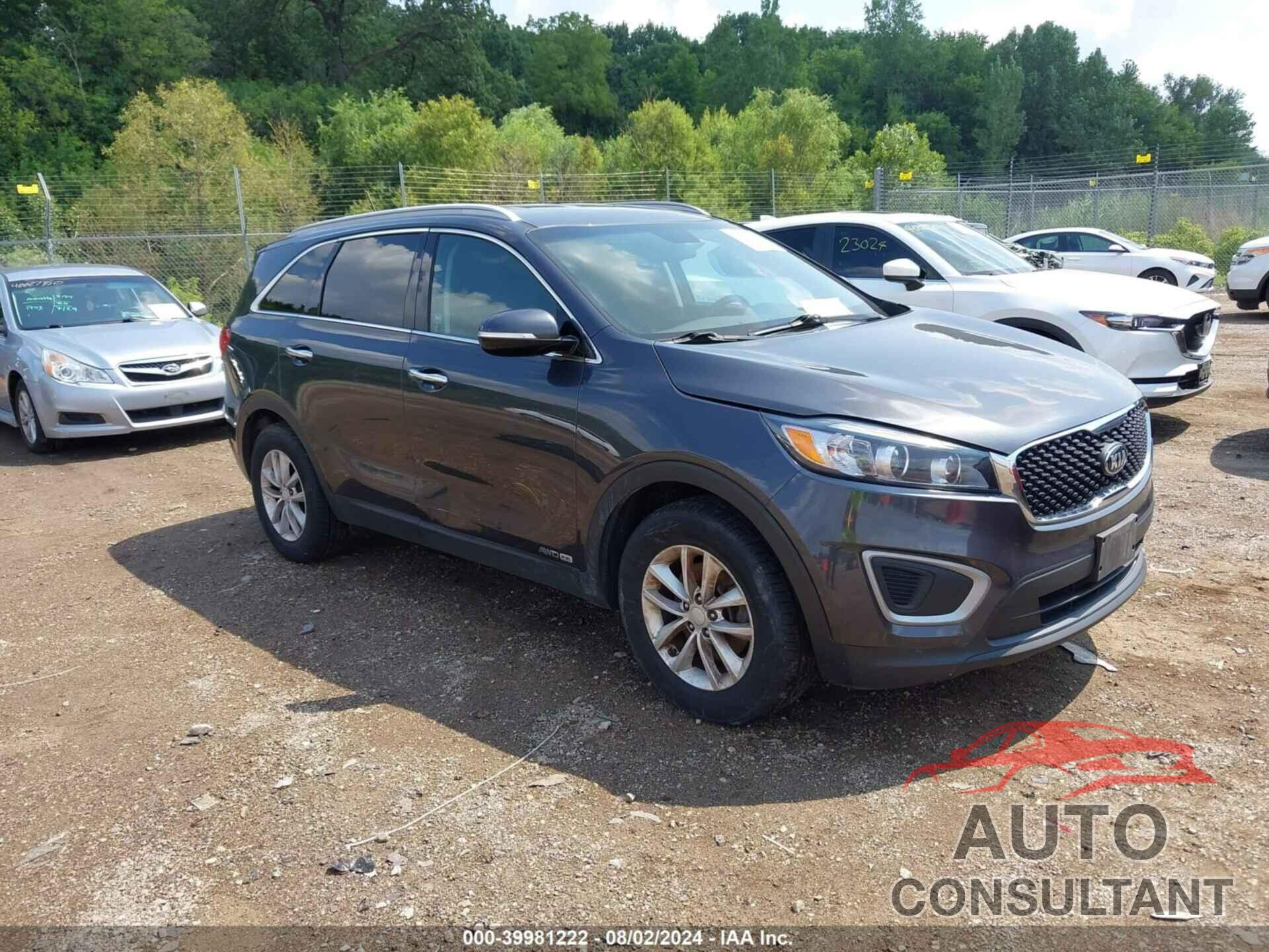 KIA SORENTO 2017 - 5XYPGDA53HG331253