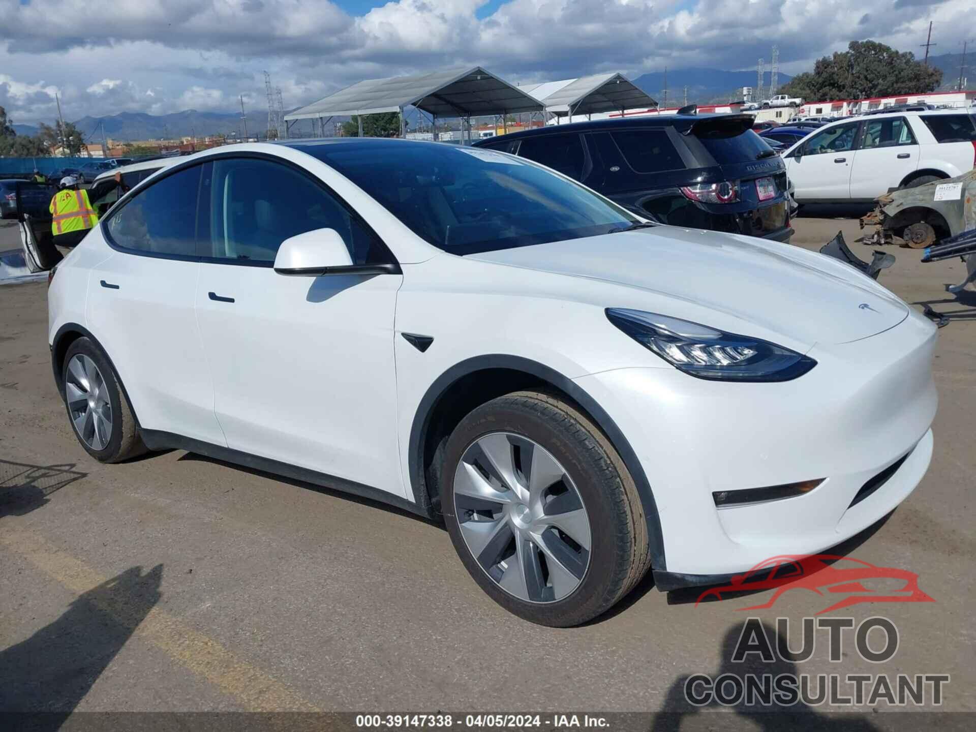 TESLA MODEL Y 2022 - 7SAYGDEE1NF488235