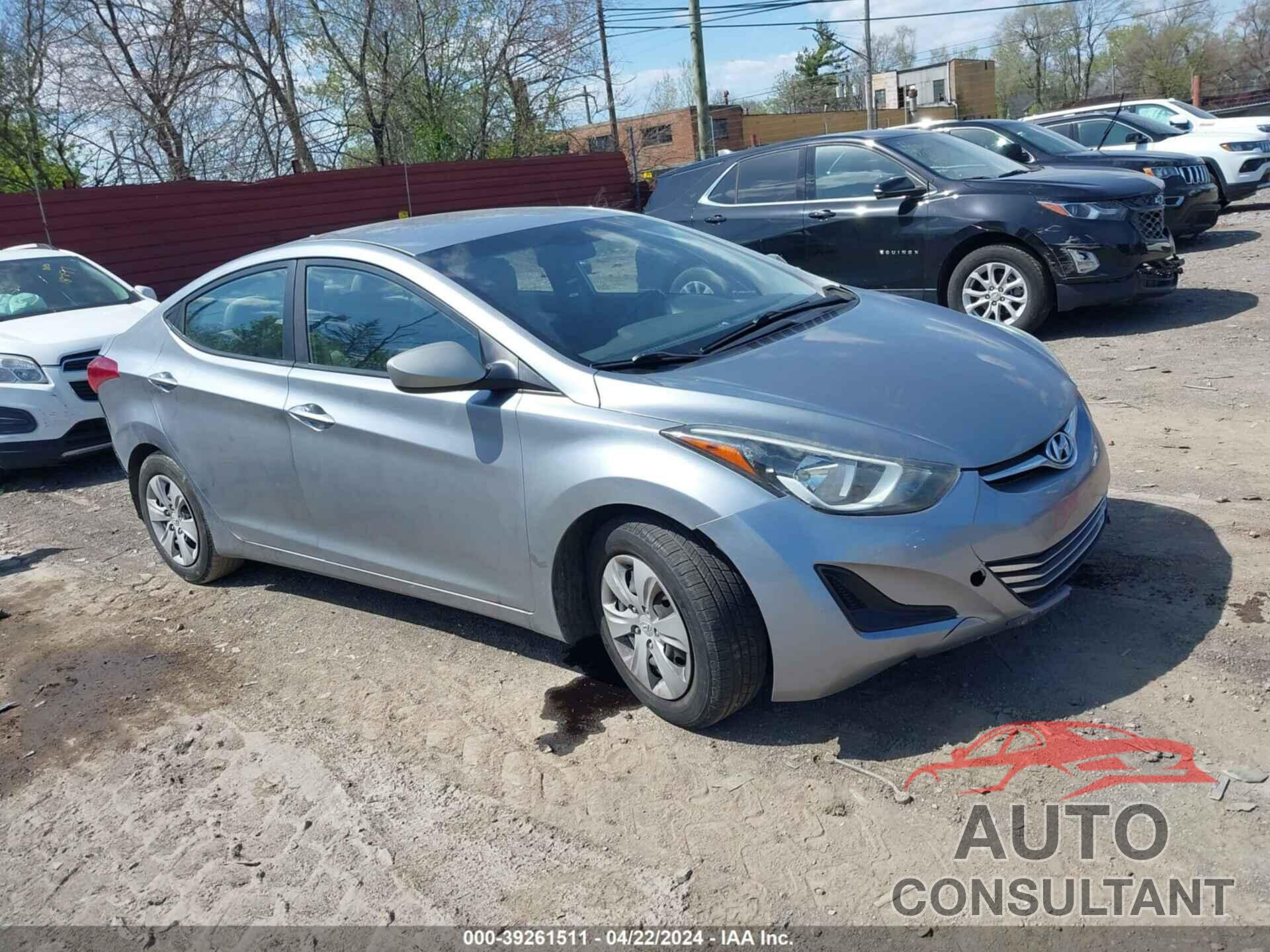 HYUNDAI ELANTRA 2016 - 5NPDH4AE2GH744904