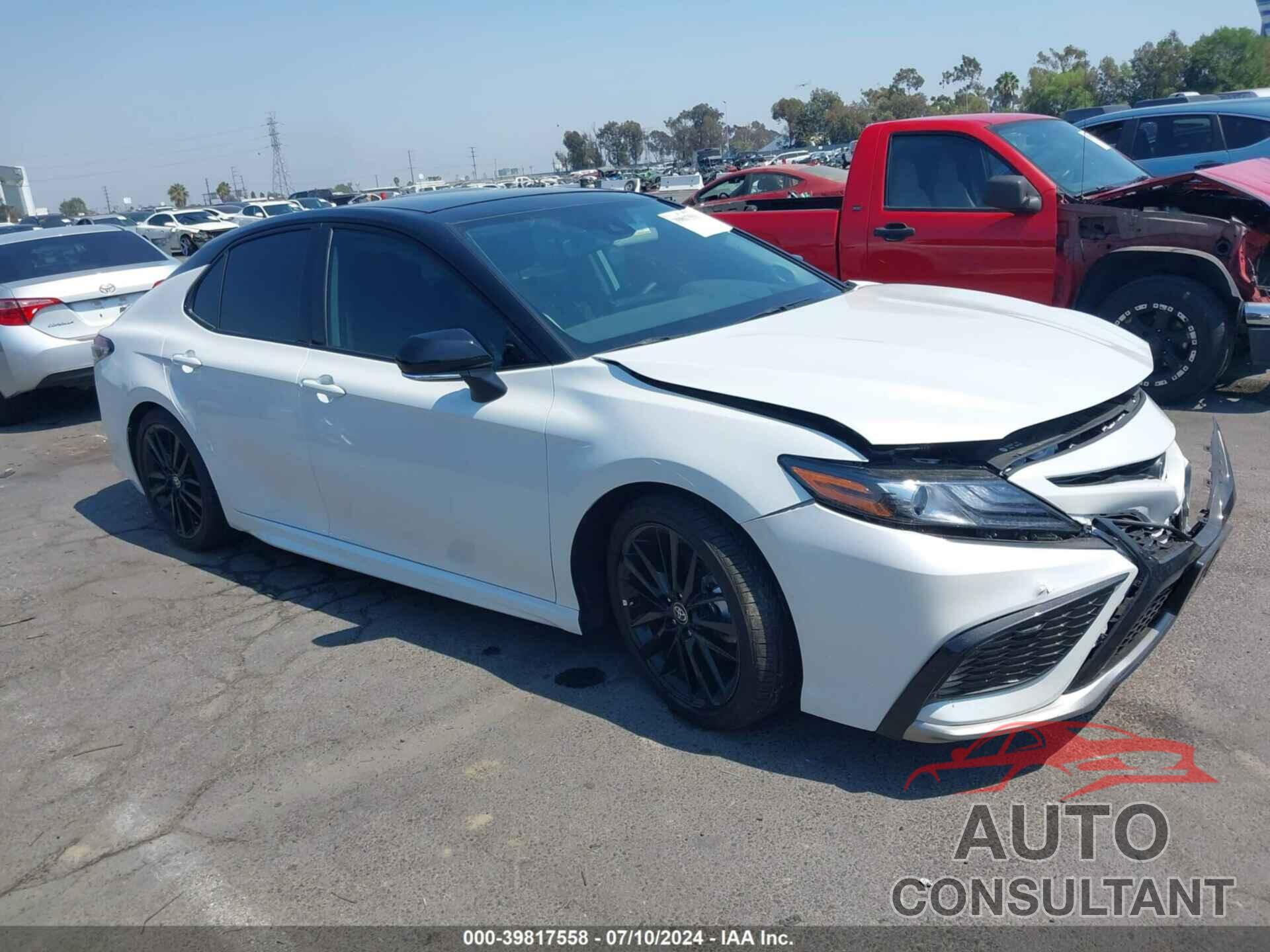 TOYOTA CAMRY 2024 - 4T1KZ1AK8RU092724