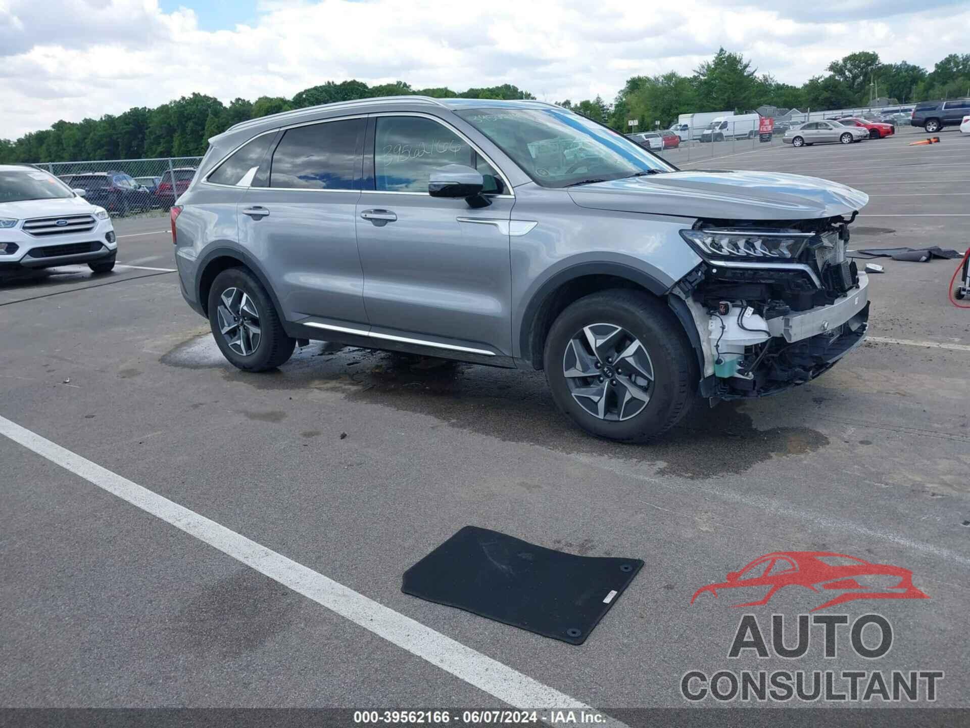 KIA SORENTO HYBRID 2021 - KNDRG4LG1M5049509