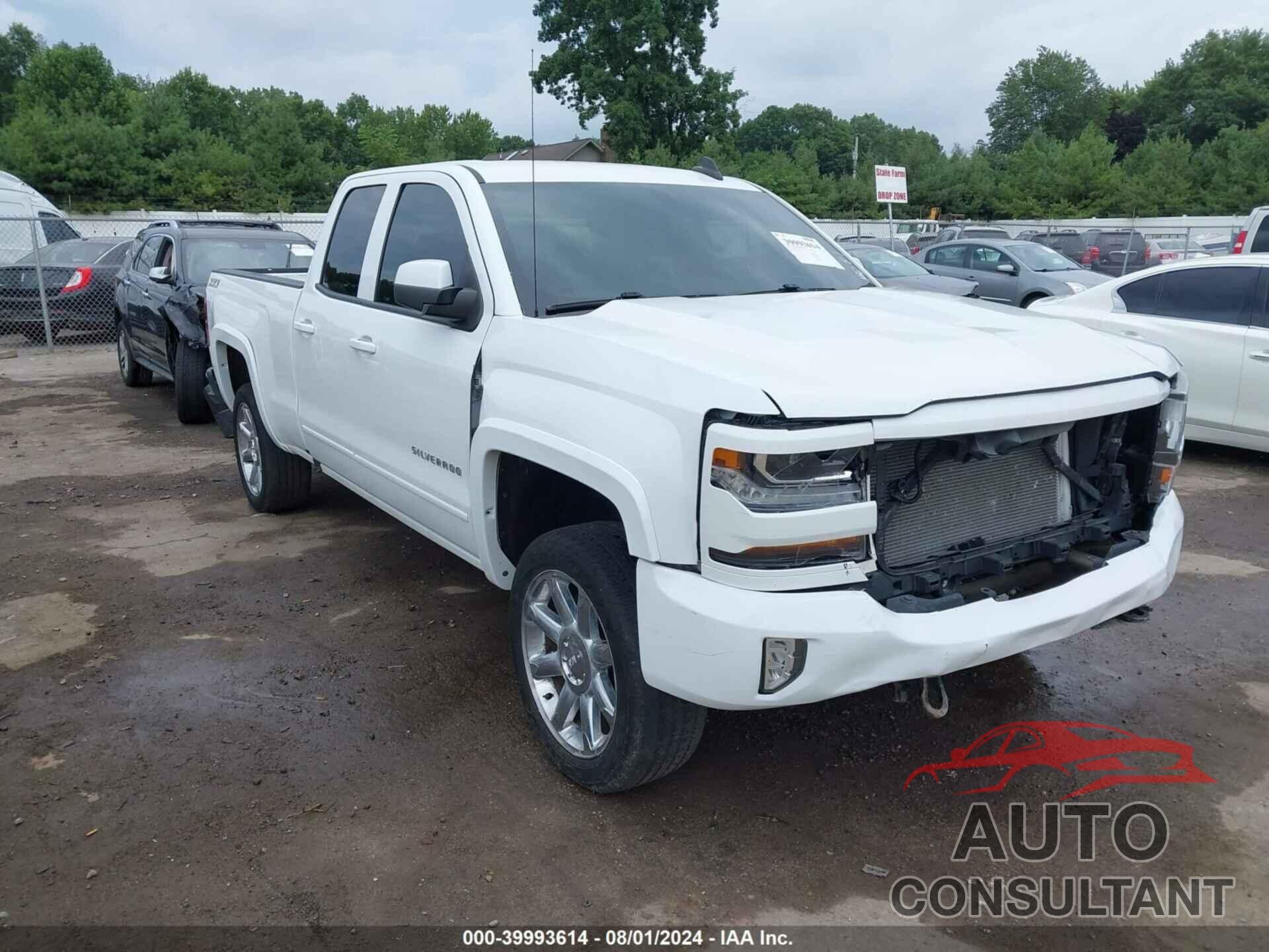CHEVROLET SILVERADO 1500 2016 - 1GCVKREC9GZ240385