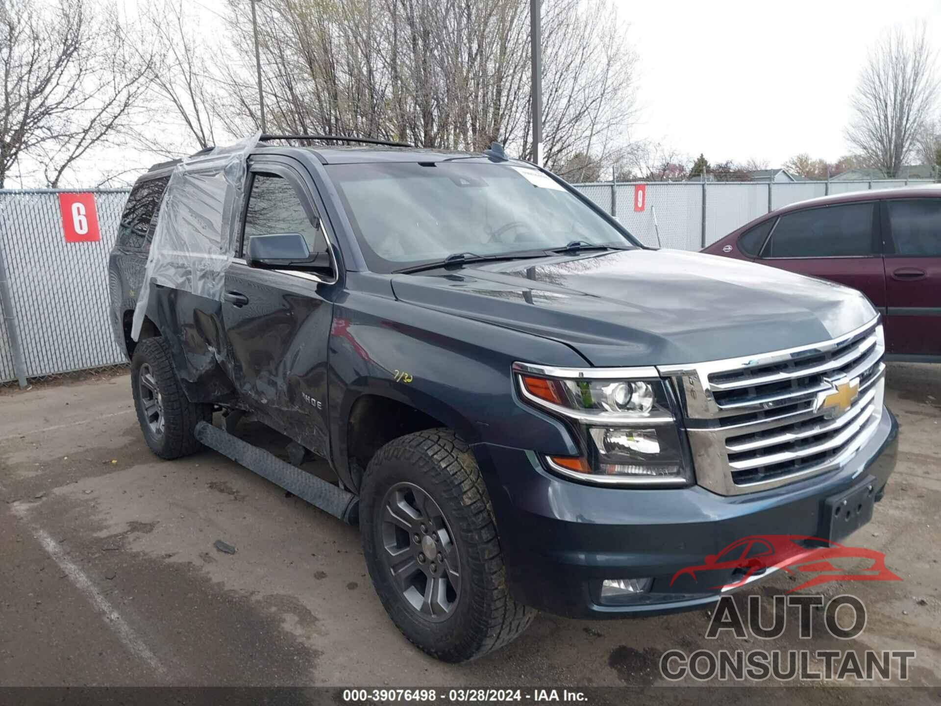 CHEVROLET TAHOE 2019 - 1GNSKBKC2KR275784