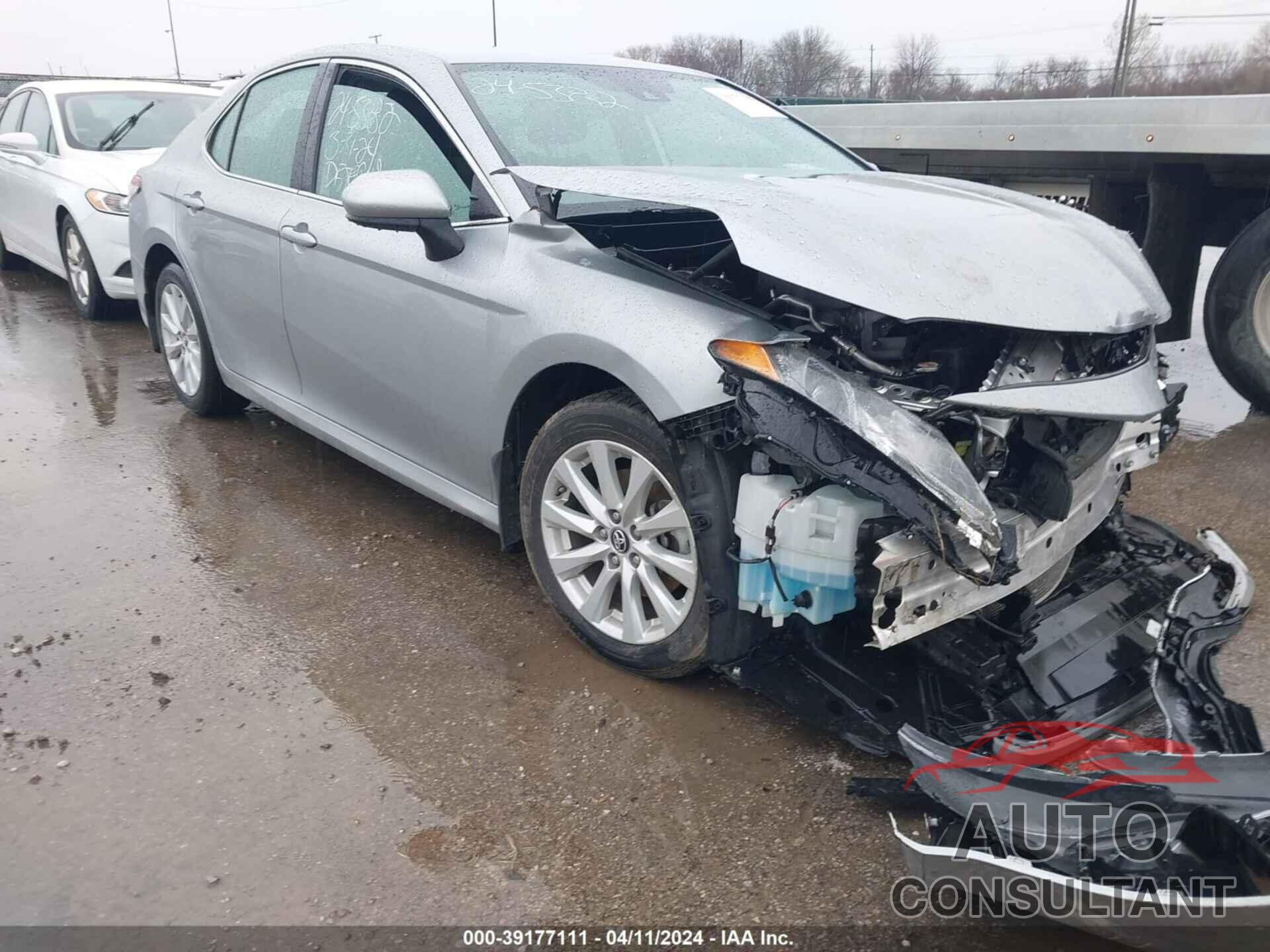 TOYOTA CAMRY 2019 - 4T1B11HK0KU268569