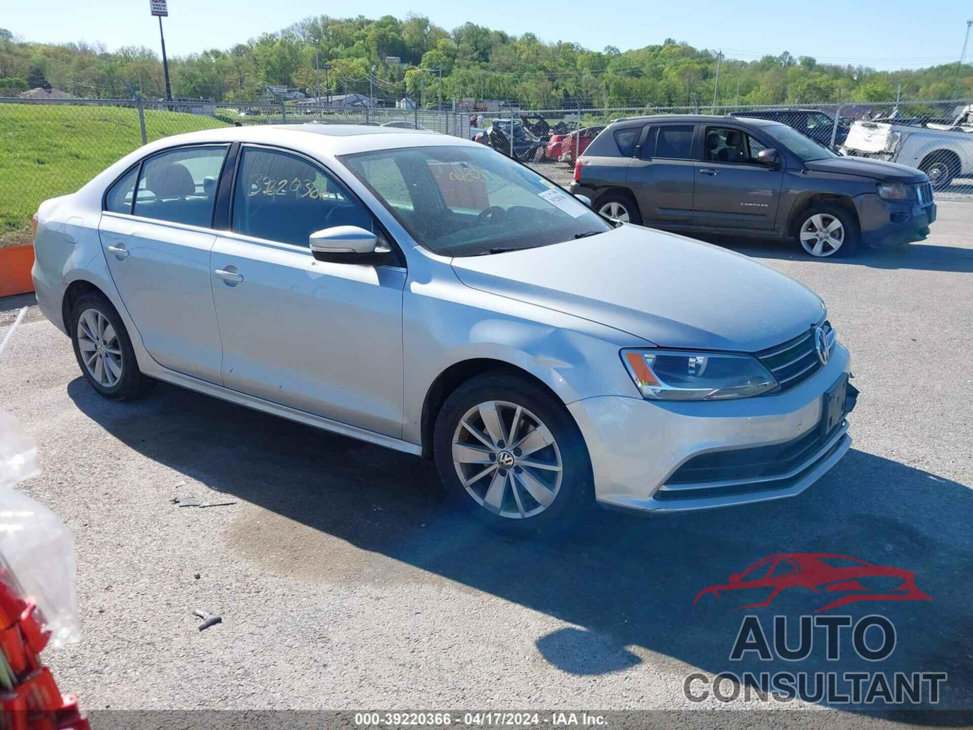 VOLKSWAGEN JETTA 2016 - 3VWD67AJ5GM316062