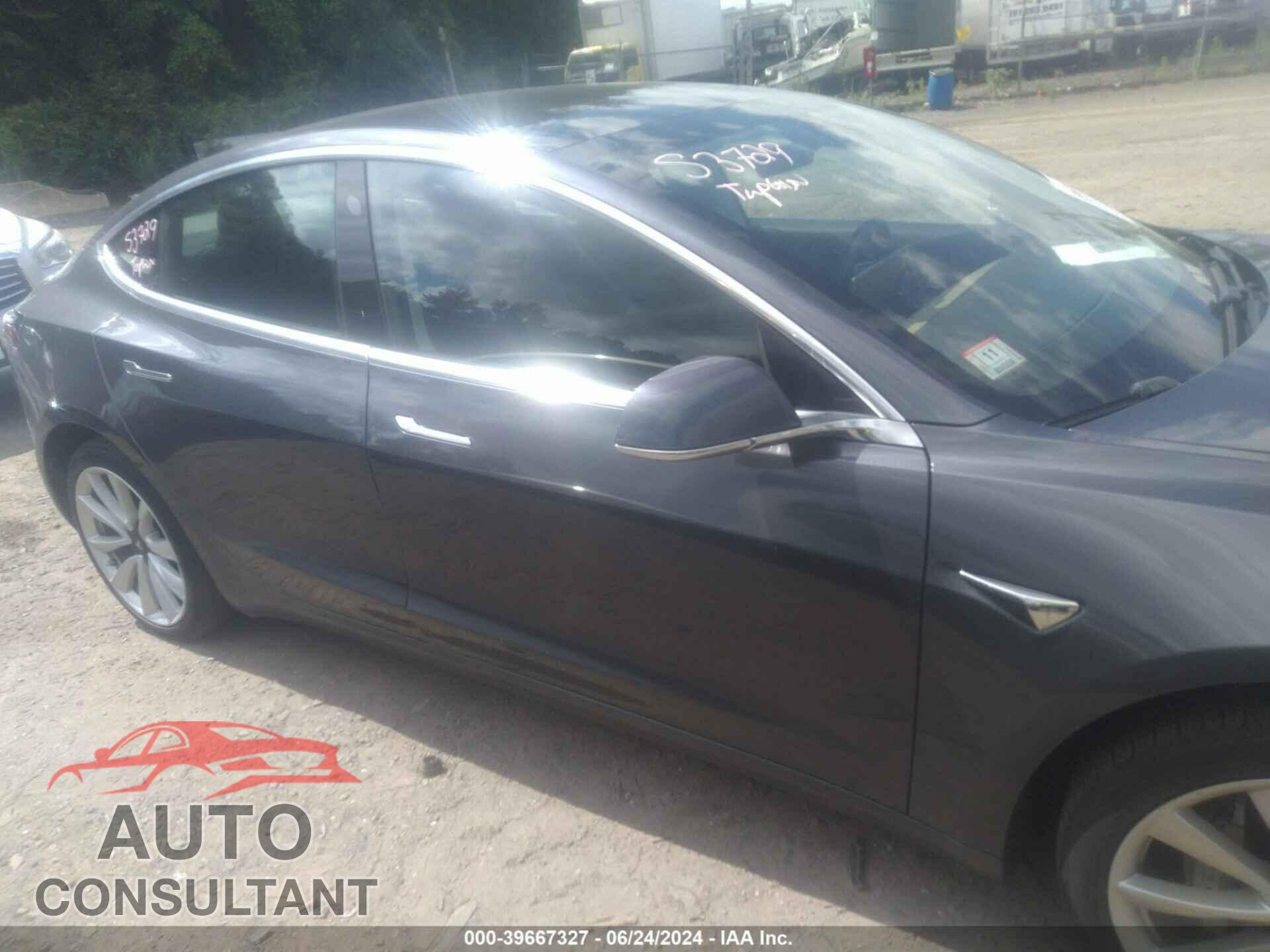 TESLA MODEL 3 2019 - 5YJ3E1EA2KF311729