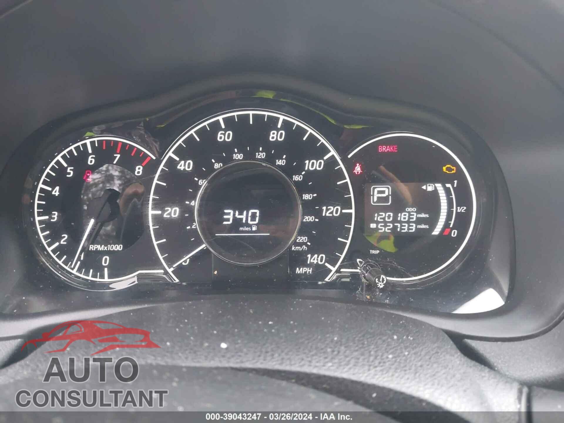 NISSAN VERSA NOTE 2017 - 3N1CE2CP3HL366359