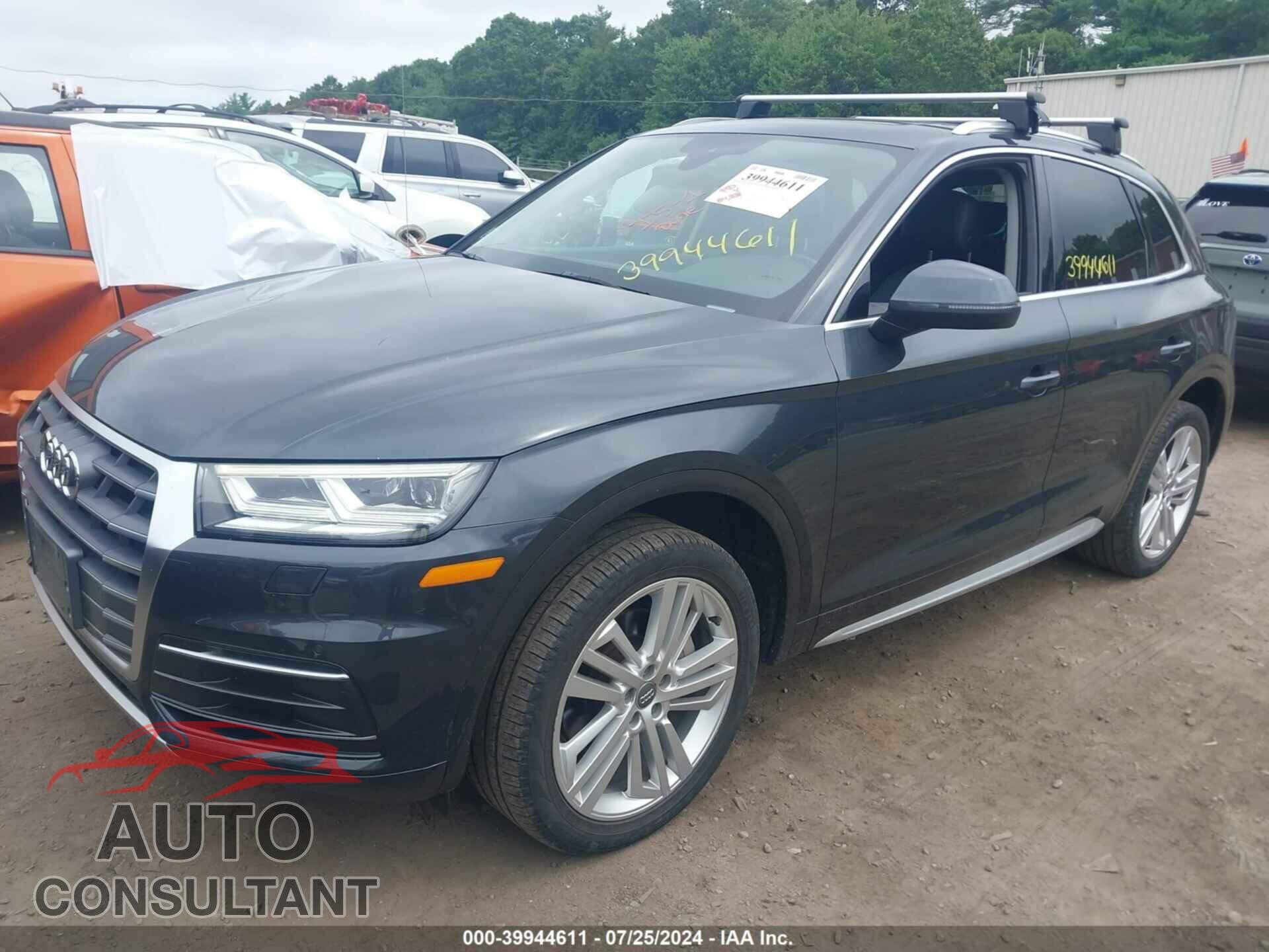 AUDI Q5 2018 - WA1BNAFY7J2024955