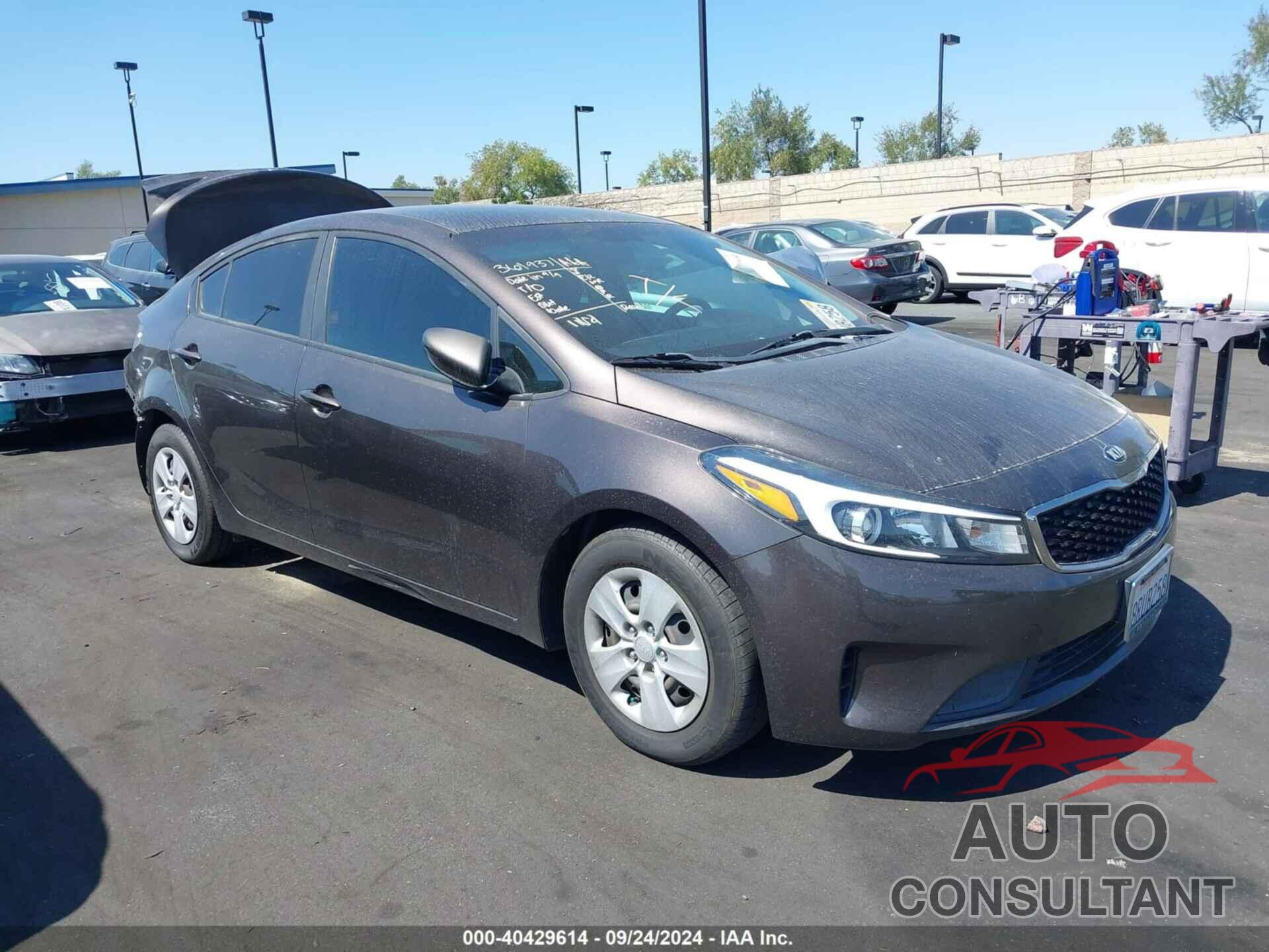 KIA FORTE 2017 - 3KPFK4A73HE131353