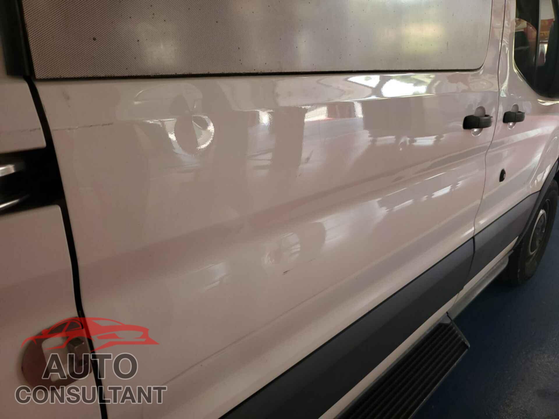 FORD TRANSIT 2017 - 1FTYR1YG9HKA63727