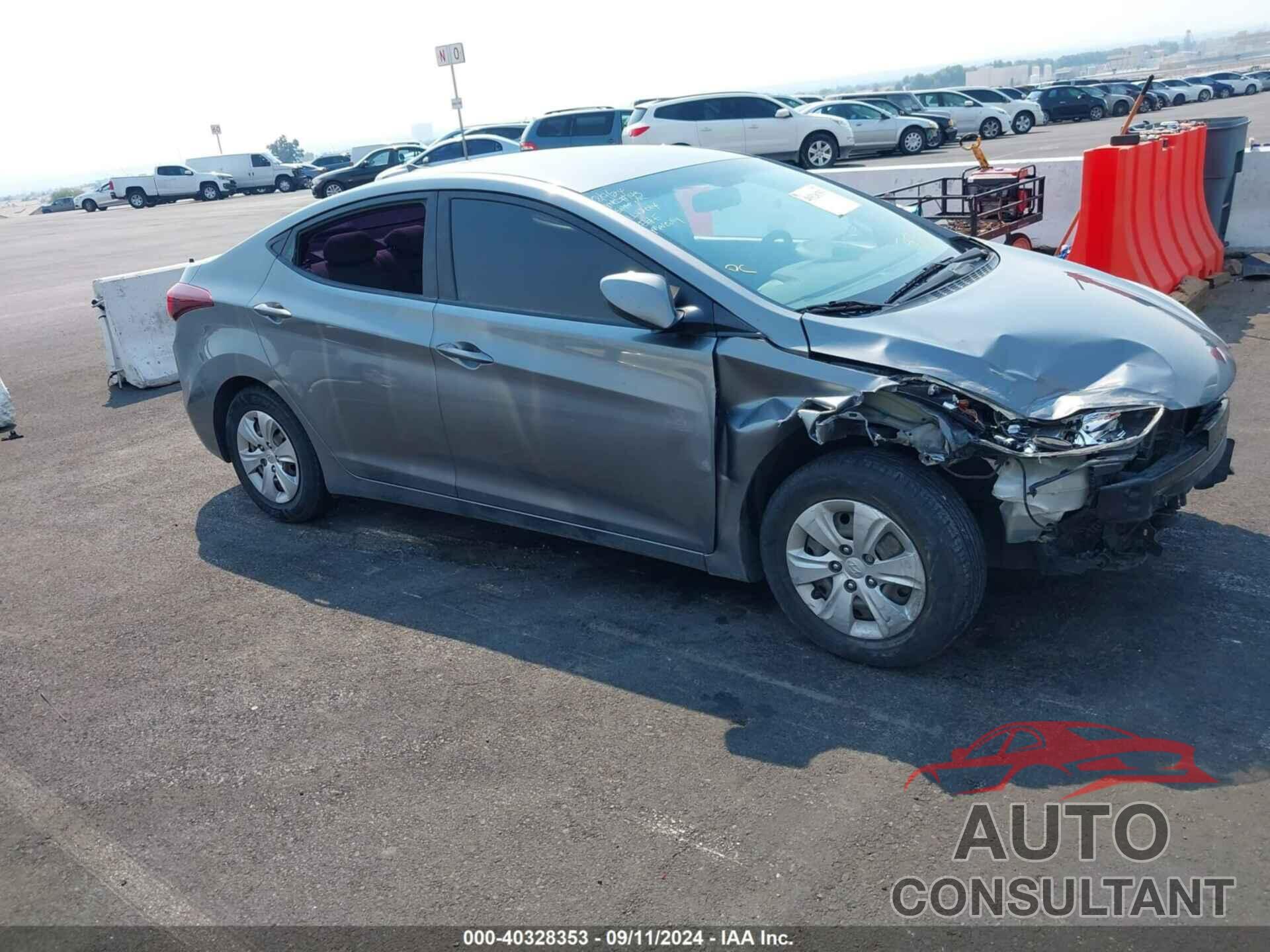 HYUNDAI ELANTRA 2016 - KMHDH4AE1GU607194