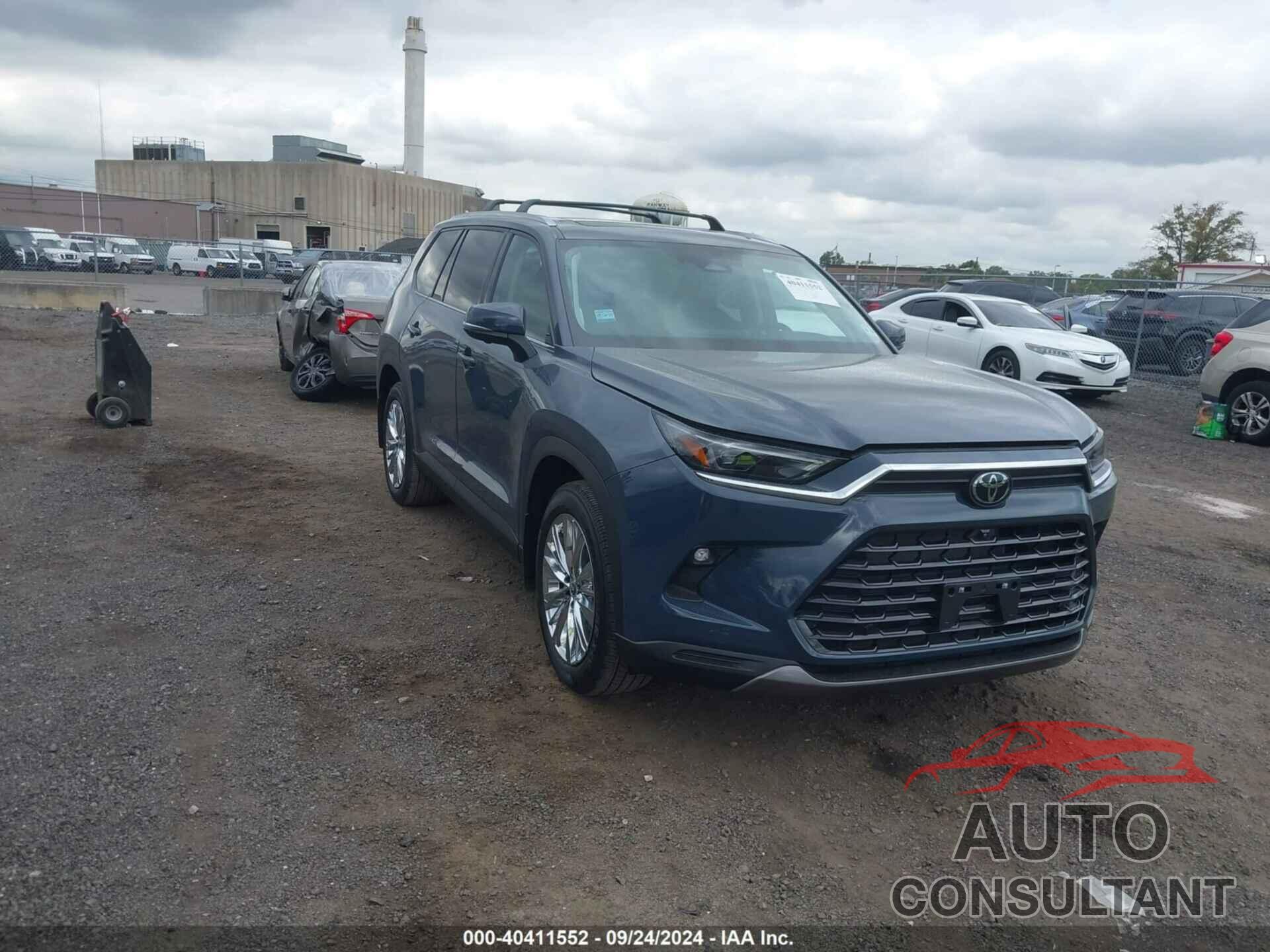 TOYOTA GRAND HIGHLANDER 2024 - 5TDAAAB57RS004072