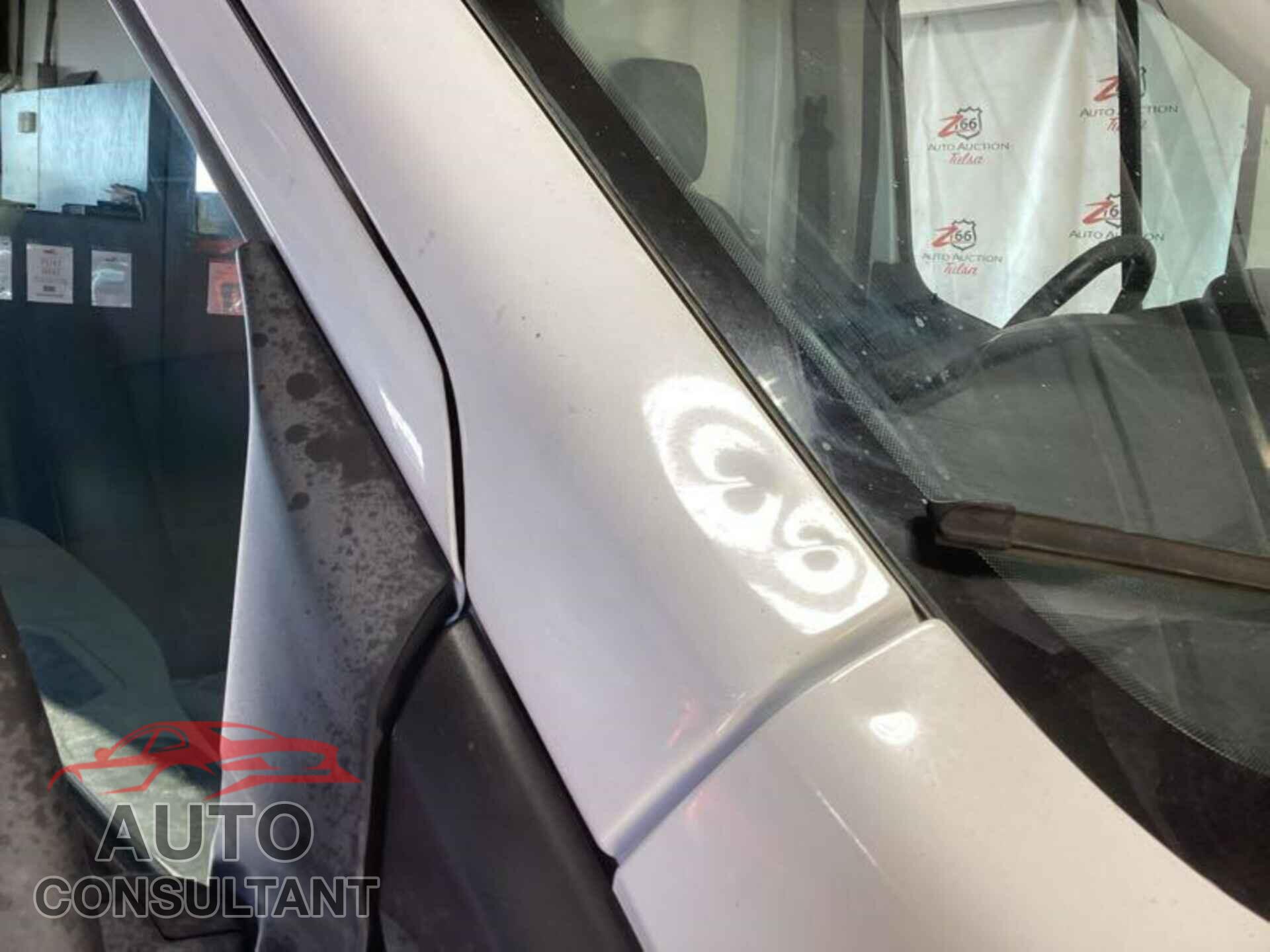 FORD TRANSIT 2017 - 1FTYR2CM9HKB34508
