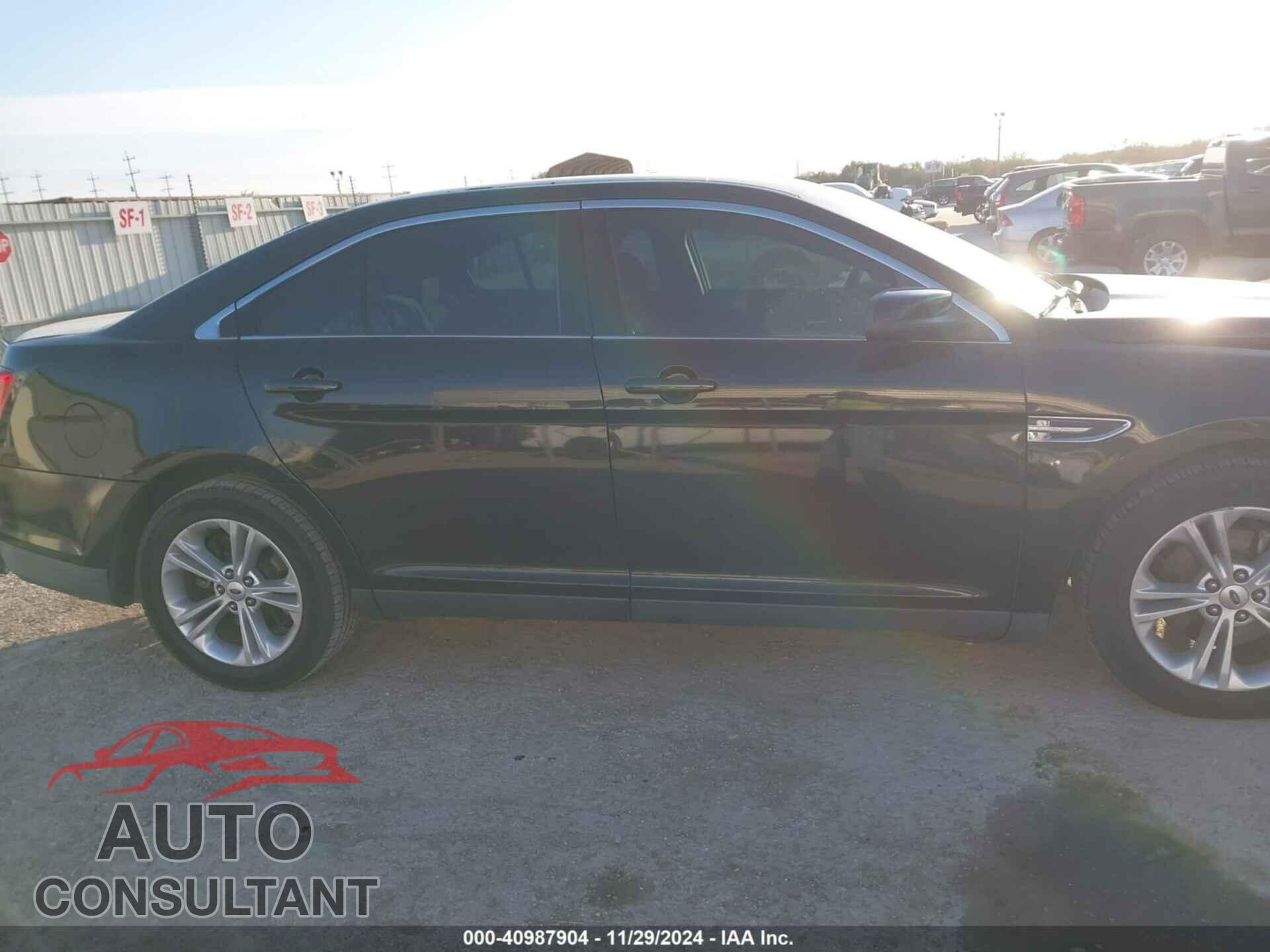 FORD TAURUS 2013 - 1FAHP2E85DG140802