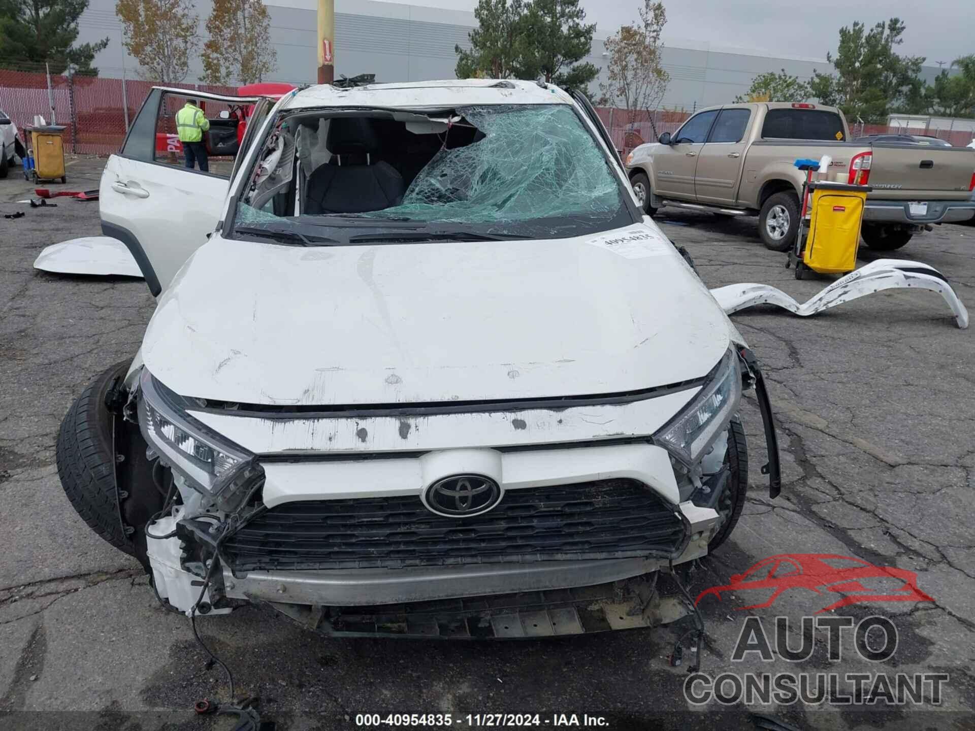 TOYOTA RAV4 2021 - 2T3C1RFV4MW171823