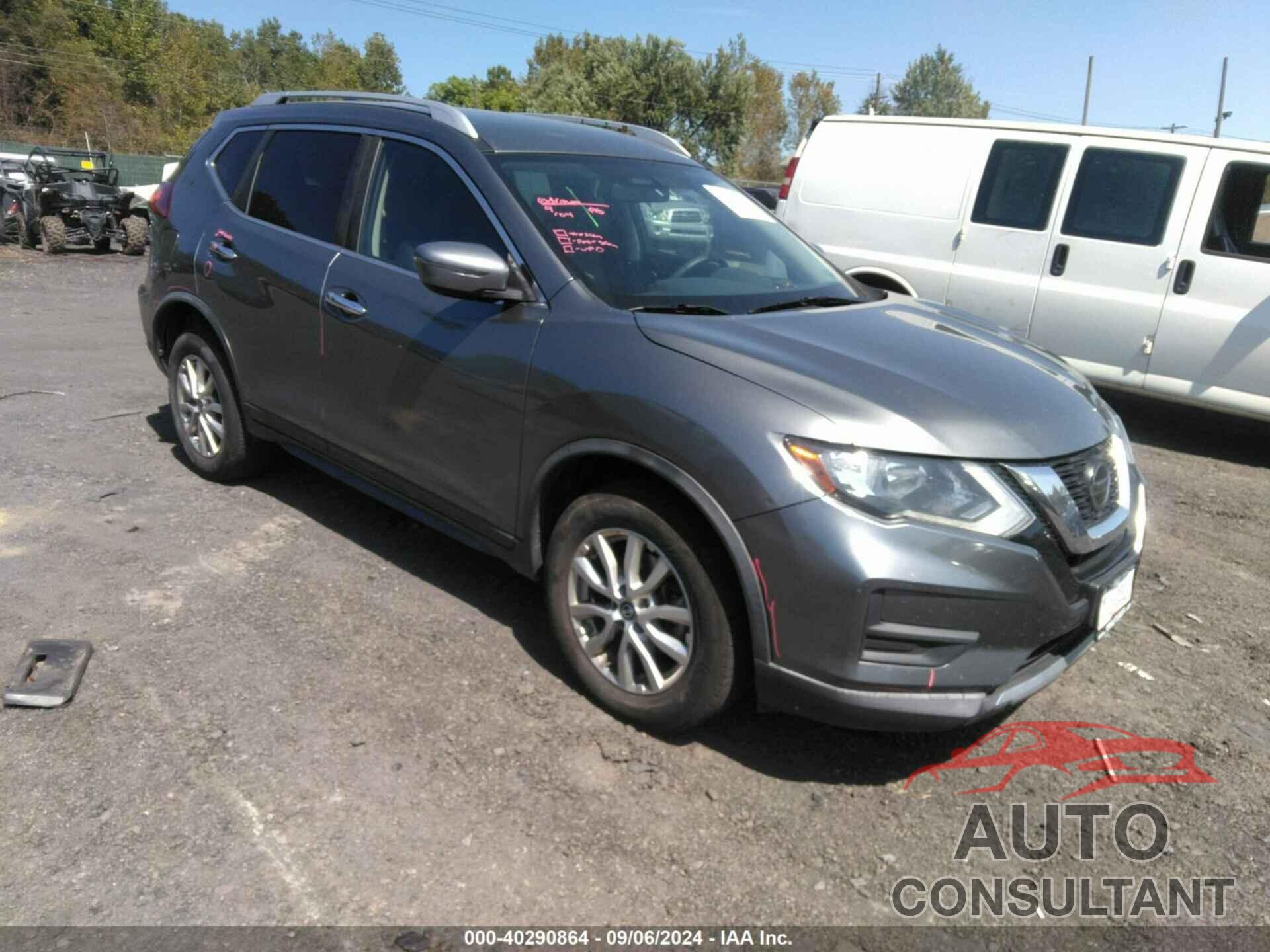 NISSAN ROGUE 2018 - KNMAT2MV6JP526249