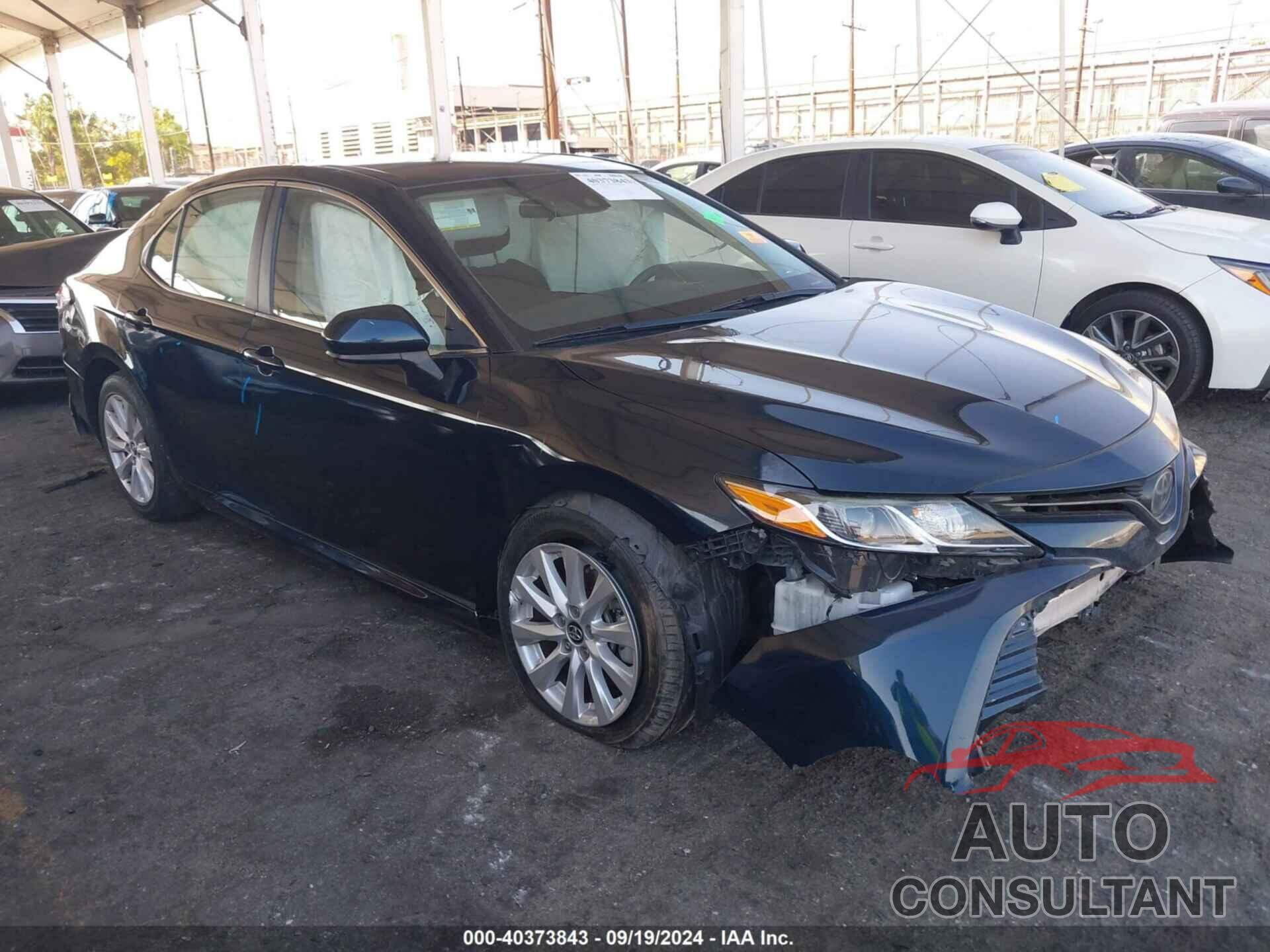 TOYOTA CAMRY 2019 - 4T1B11HK0KU753648