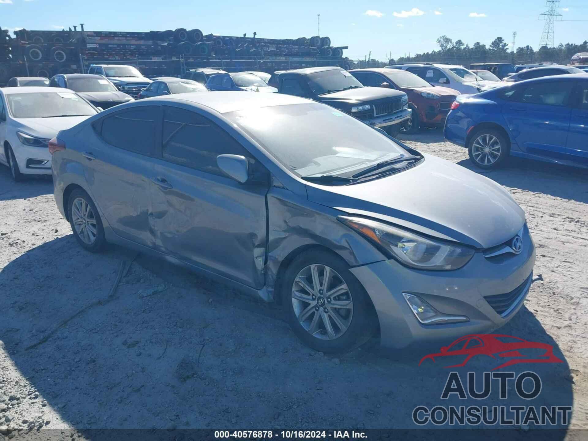 HYUNDAI ELANTRA 2015 - KMHDH4AE9FU278548