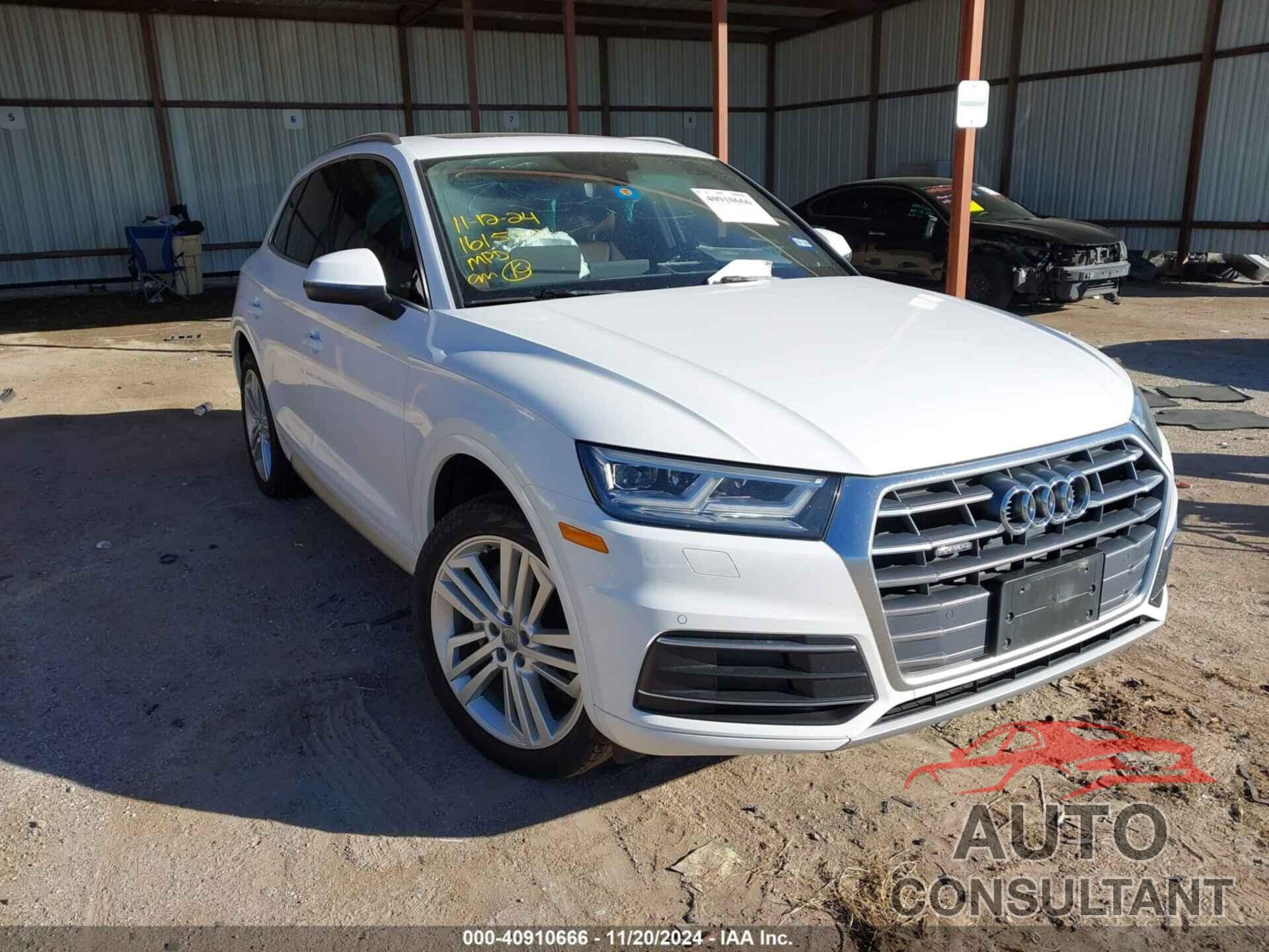 AUDI Q5 2018 - WA1BNAFY3J2211674