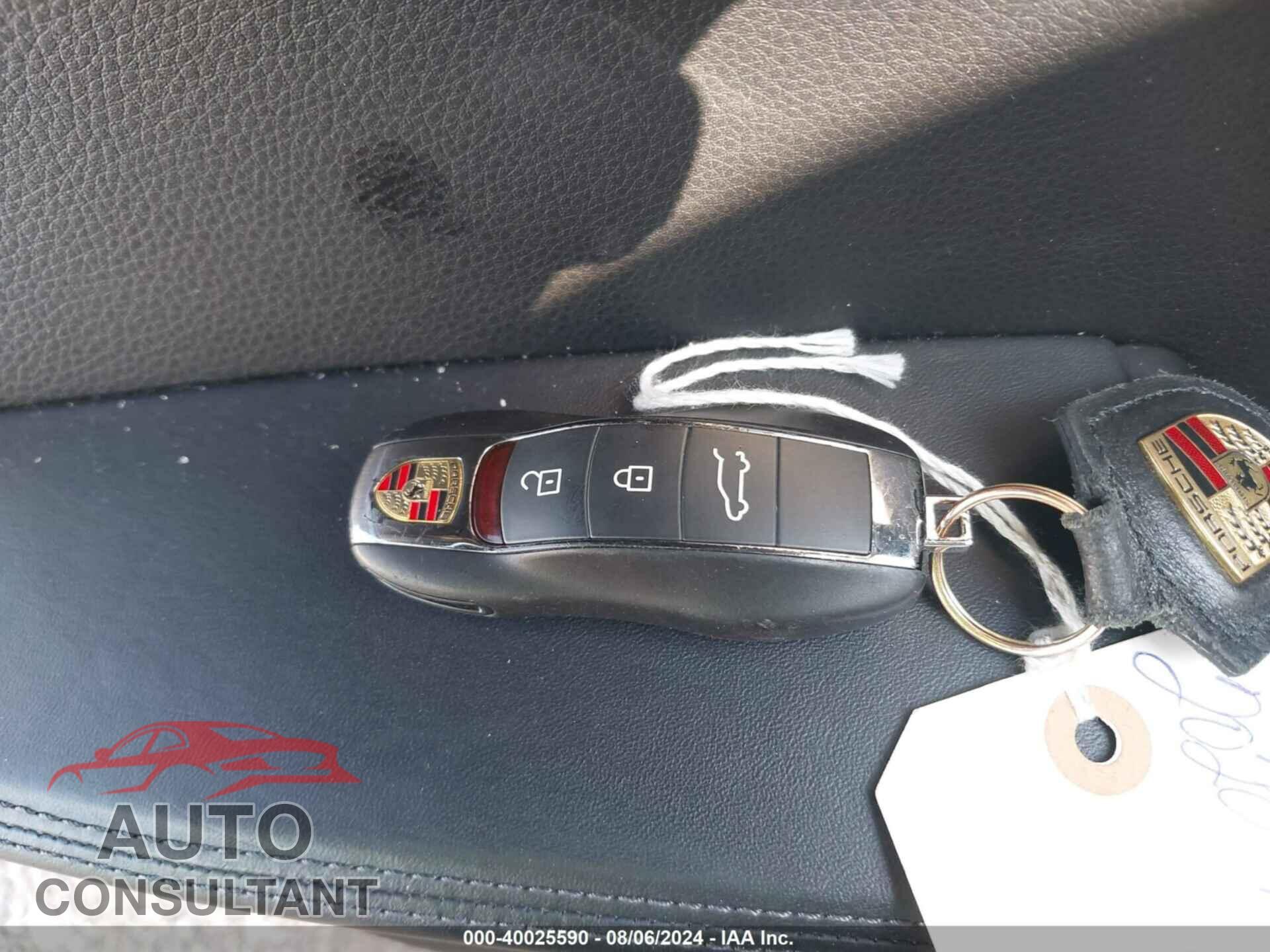PORSCHE MACAN 2021 - WP1AA2A53MLB01432