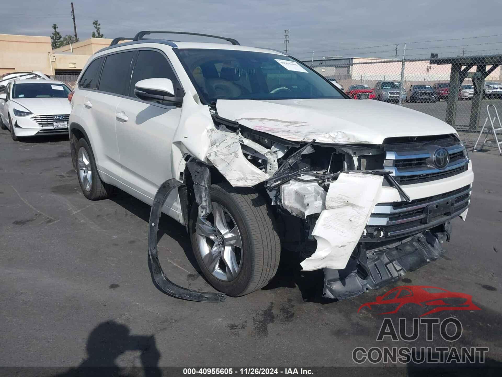 TOYOTA HIGHLANDER 2019 - 5TDDZRFH9KS970129
