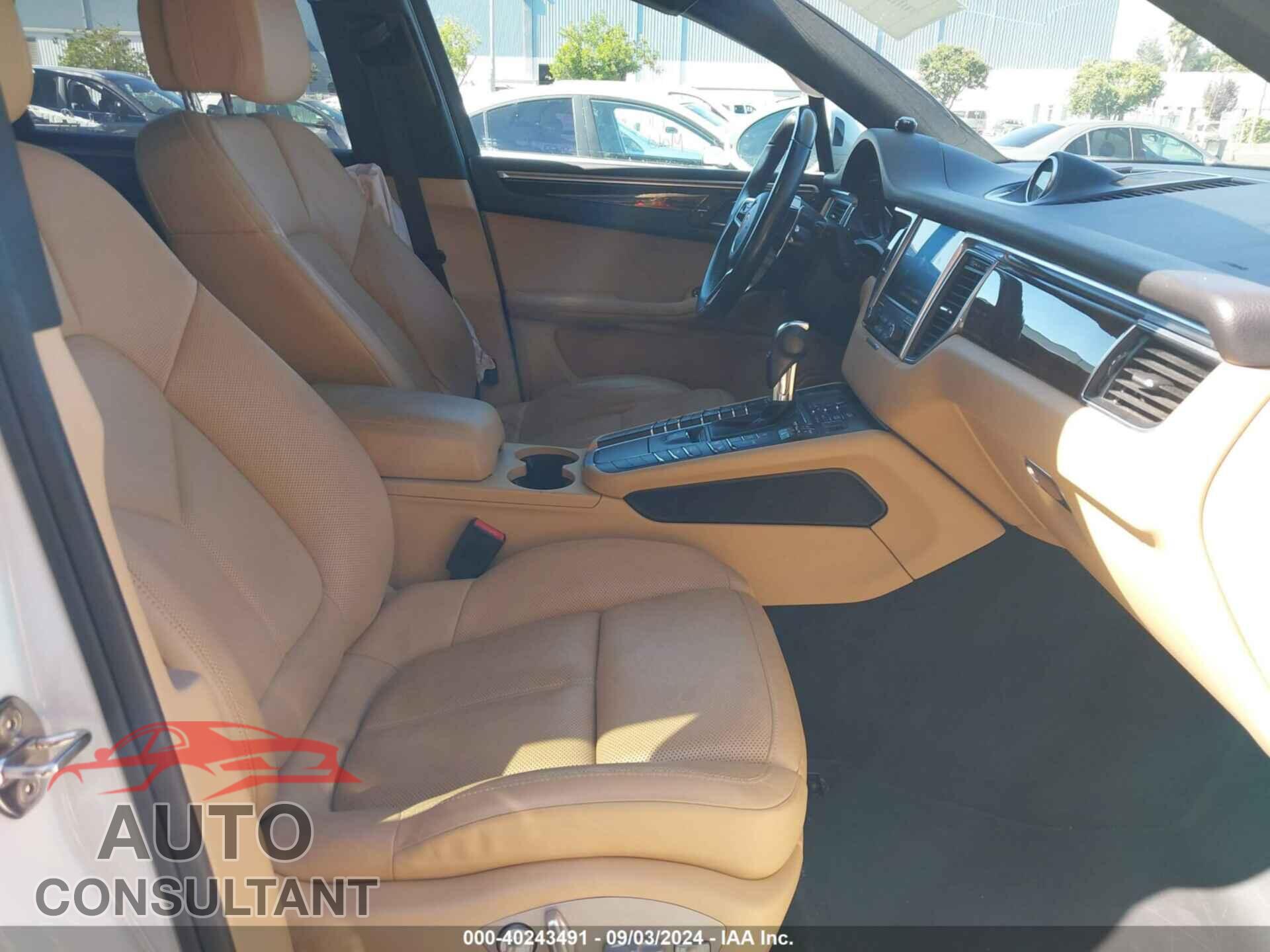 PORSCHE MACAN 2017 - WP1AB2A57HLB21041