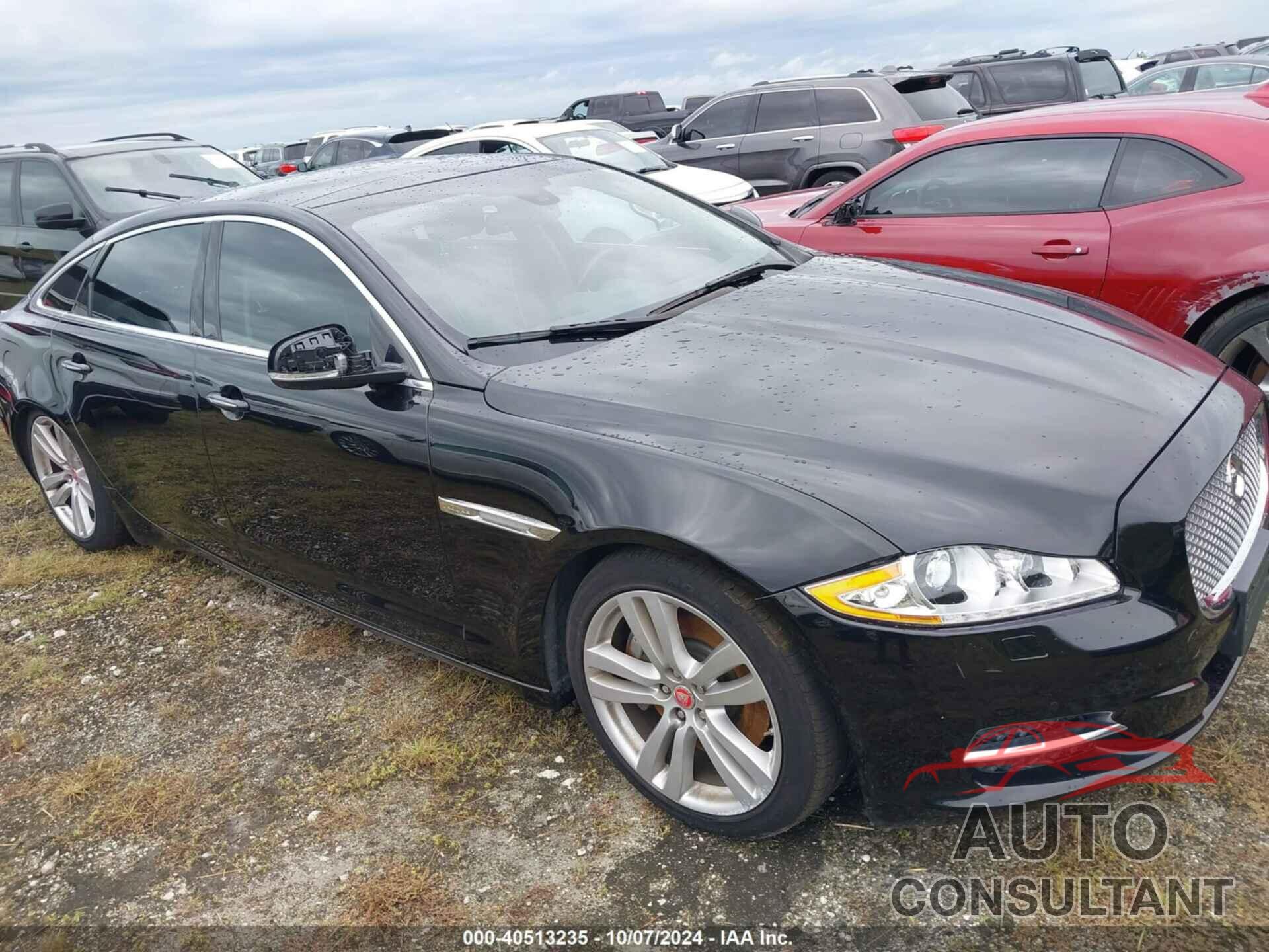 JAGUAR XJ 2014 - SAJWJ2GD5E8V65320