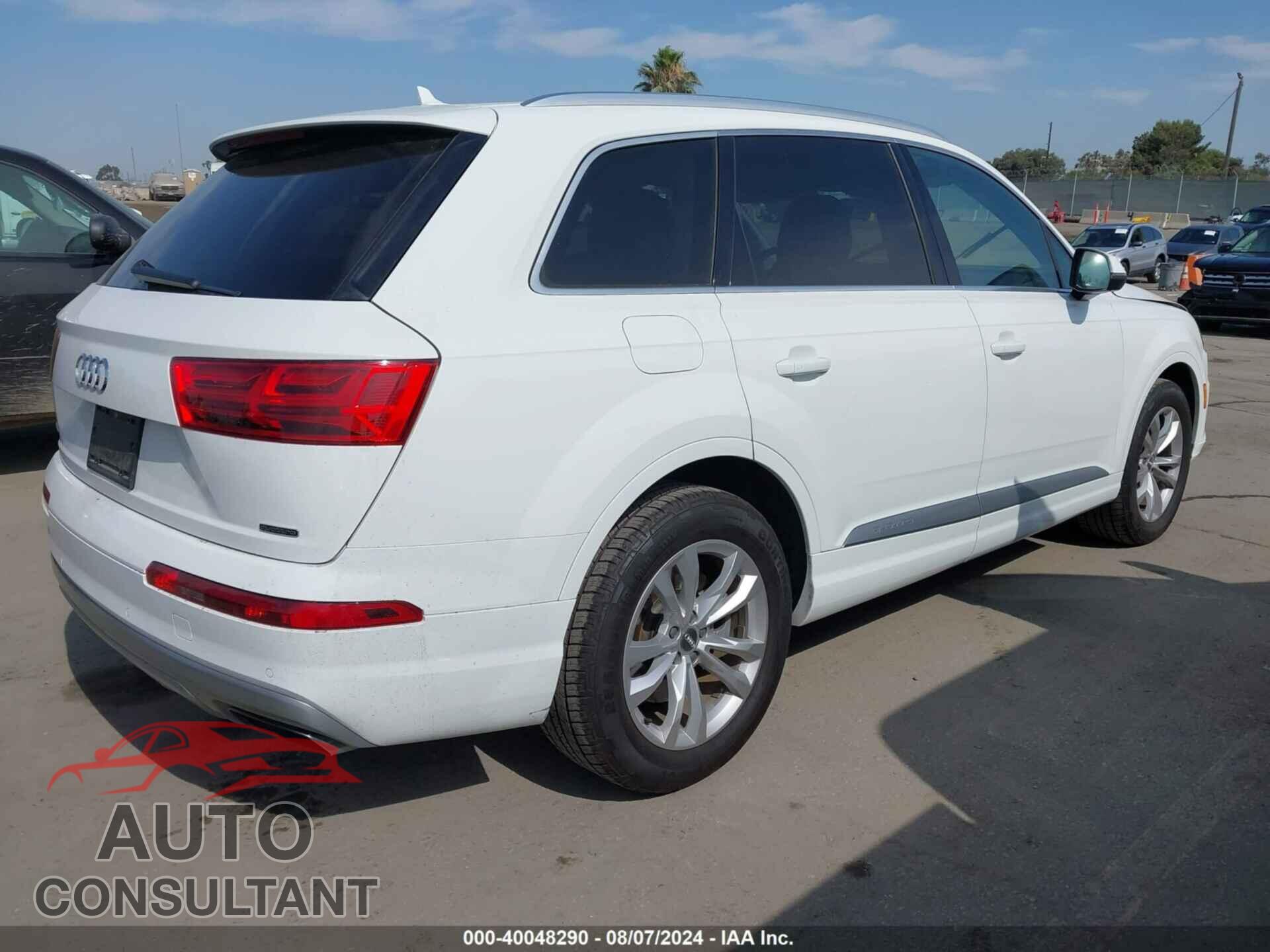 AUDI Q7 2019 - WA1LAAF77KD044331